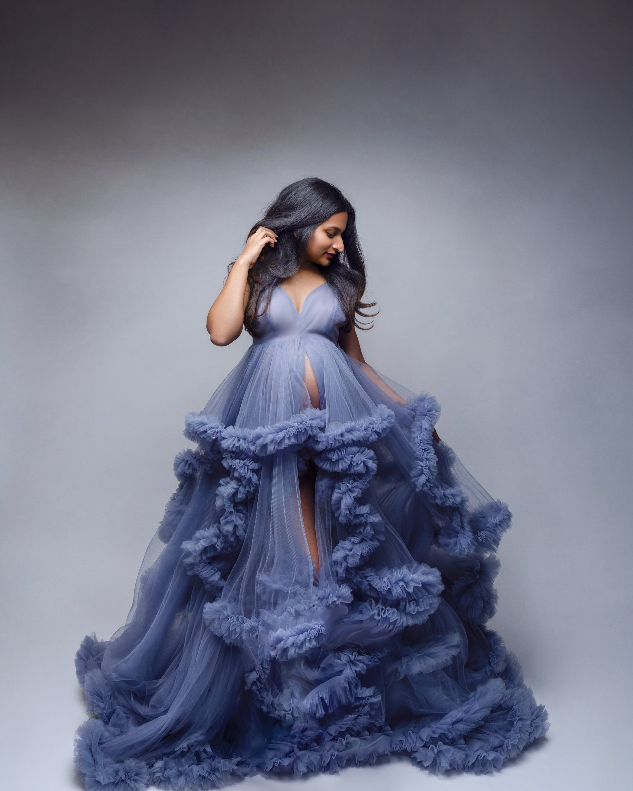 What to Wear for Maternity Photos in Auckland