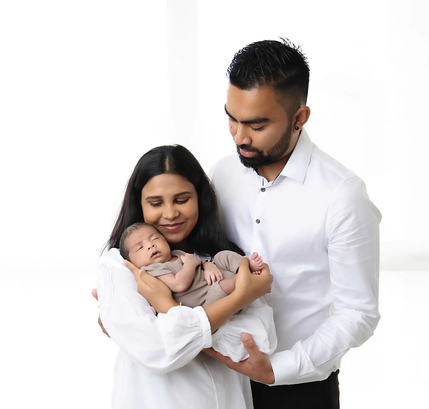 newborn photographer Auckland