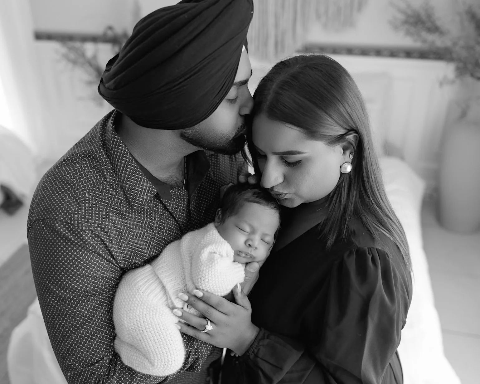 parents-newborn-lifestyle-photography-auckland.JPG