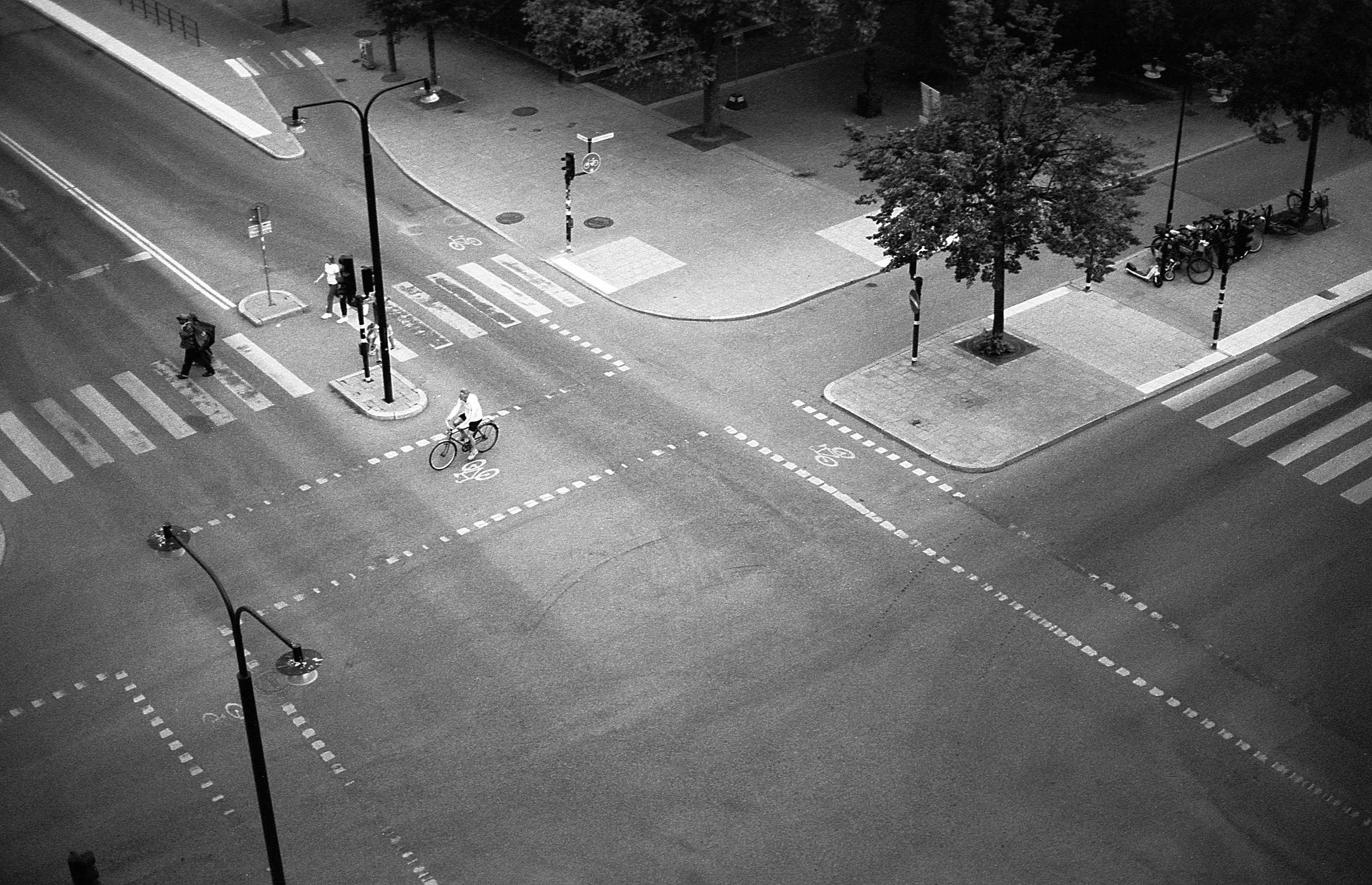 Between Lights, S:t Eriksplan