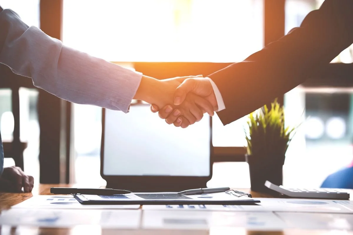 Independent Healthcare &amp; Technology Advisory: The Best Advice Doesn't Start With a Sales Quota