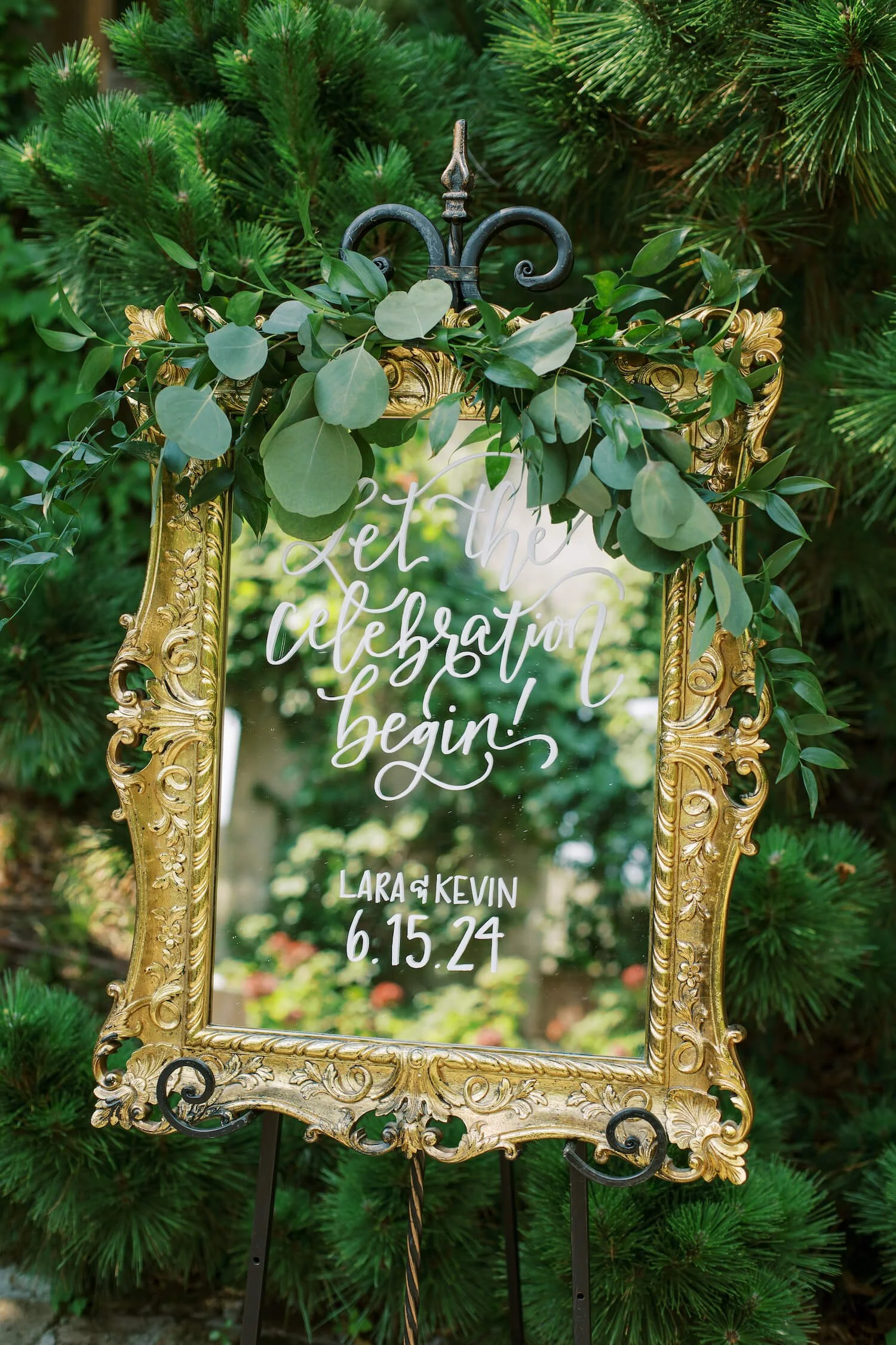 EKS Weddings | welcome mirror sign at wedding.jpg