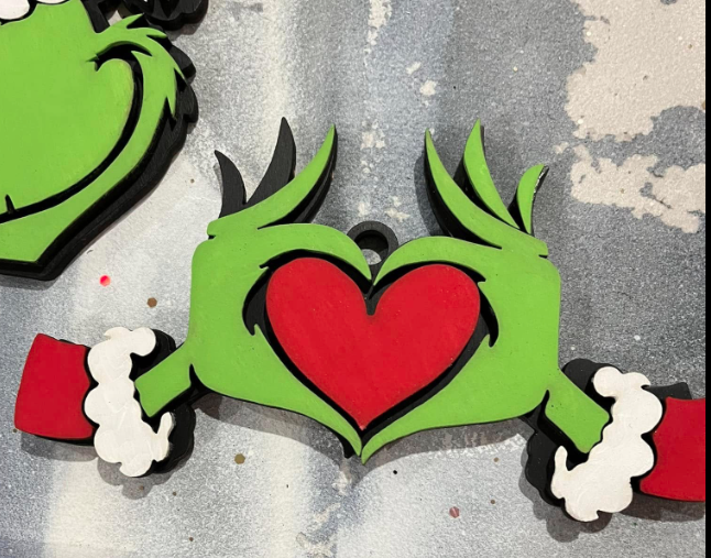 Grinch.heart.png
