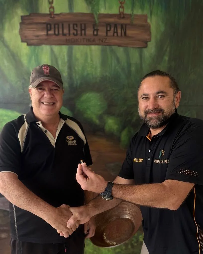 ✨ GOLD GIVEAWAY WINNER ✨

A massive congrats to our winner Tom!! Absolute legend 😁 

Thank you to everyone who entered by snapping a photo in front of our new Polish &amp; Pan mural. We loved them all!! 

Didn&rsquo;t win this time? Stay tuned.. who