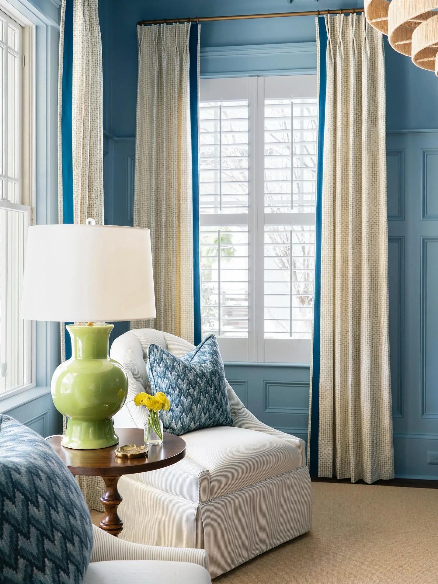 Cozy Monday blues after a rainy weekend ☔️