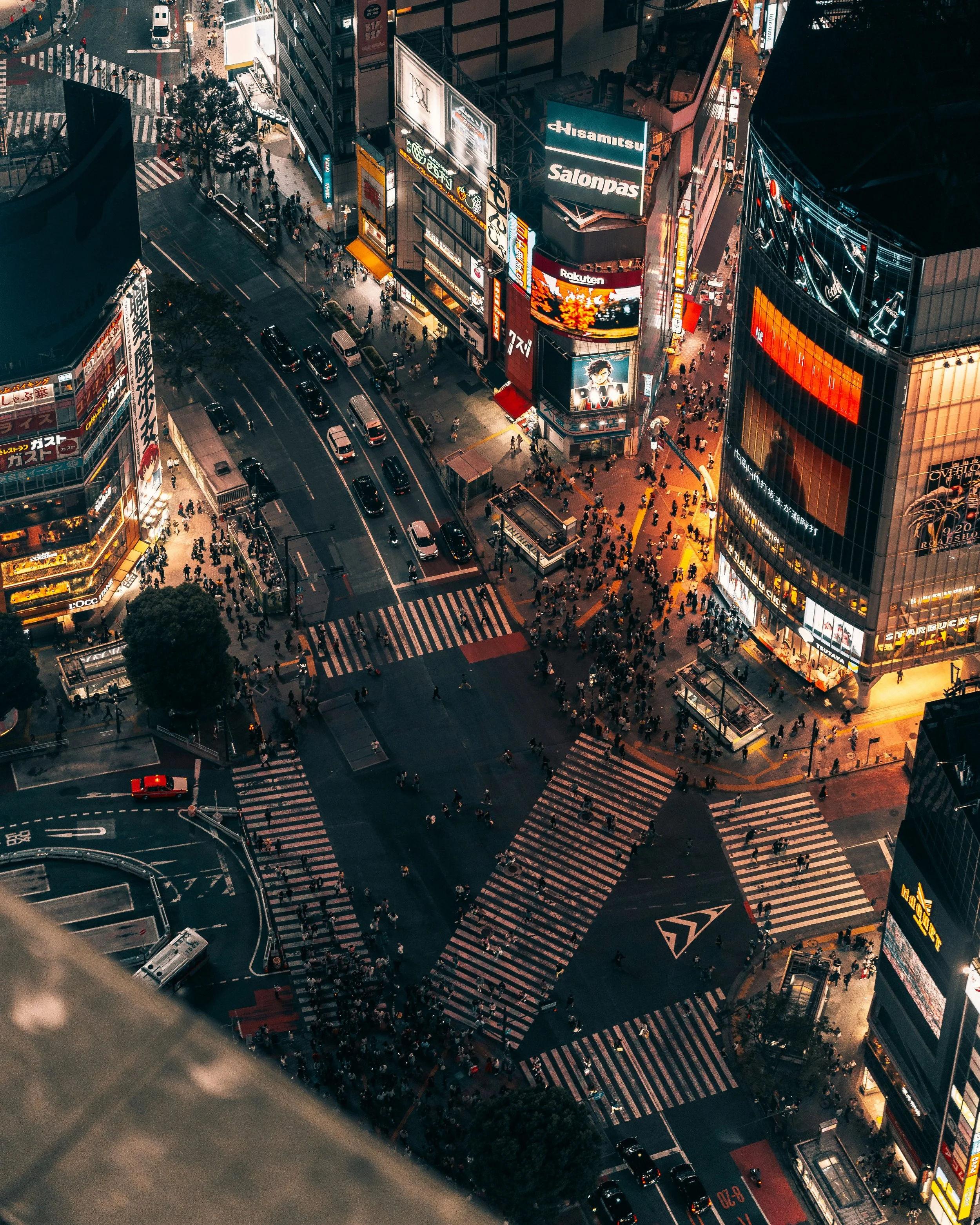 Shibuya Crossing: Where Tokyo's Ordered Chaos Reaches Perfection