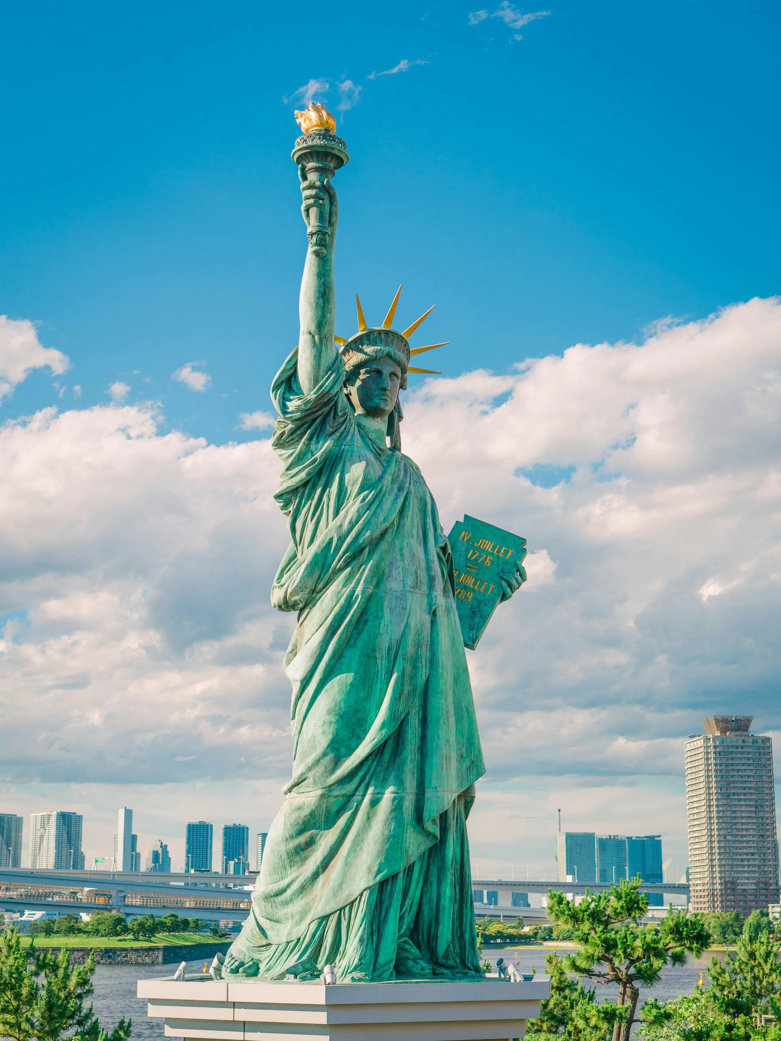 The Statue of Liberty: Transforming from French Gift into Symbol of Immigrant Welcome