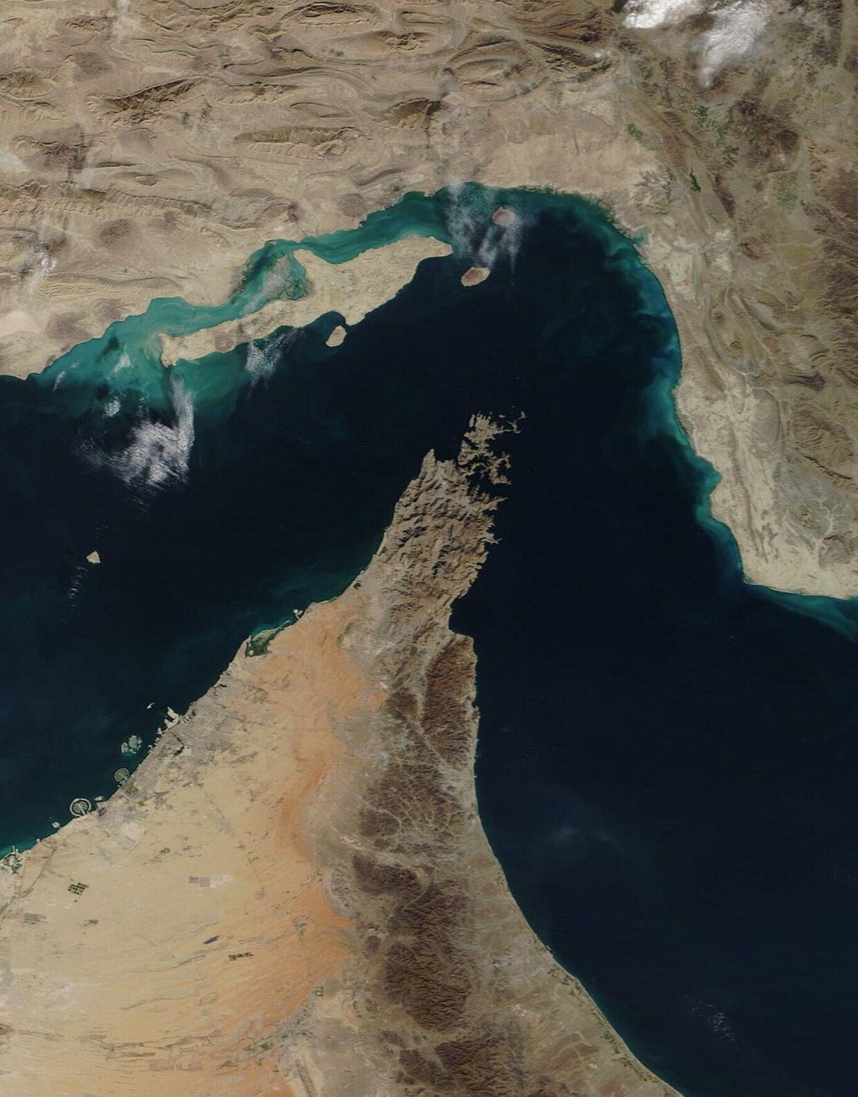 Strait of Hormuz: Geopolitical Chokepoint Where 20% of Global Oil Transits Daily