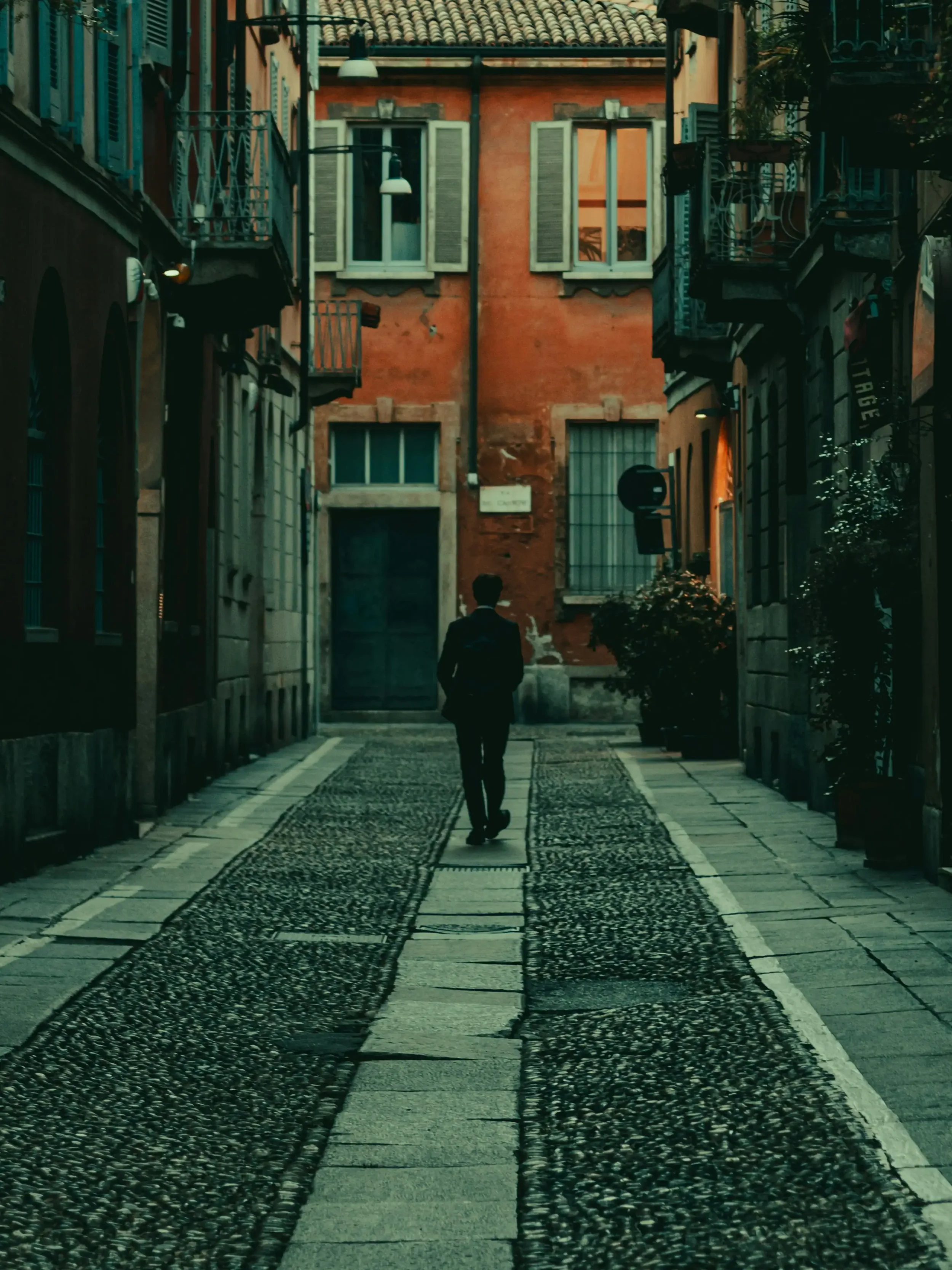 The Italian Passeggiata: An Evening Social Ritual That Defines La Dolce Vita