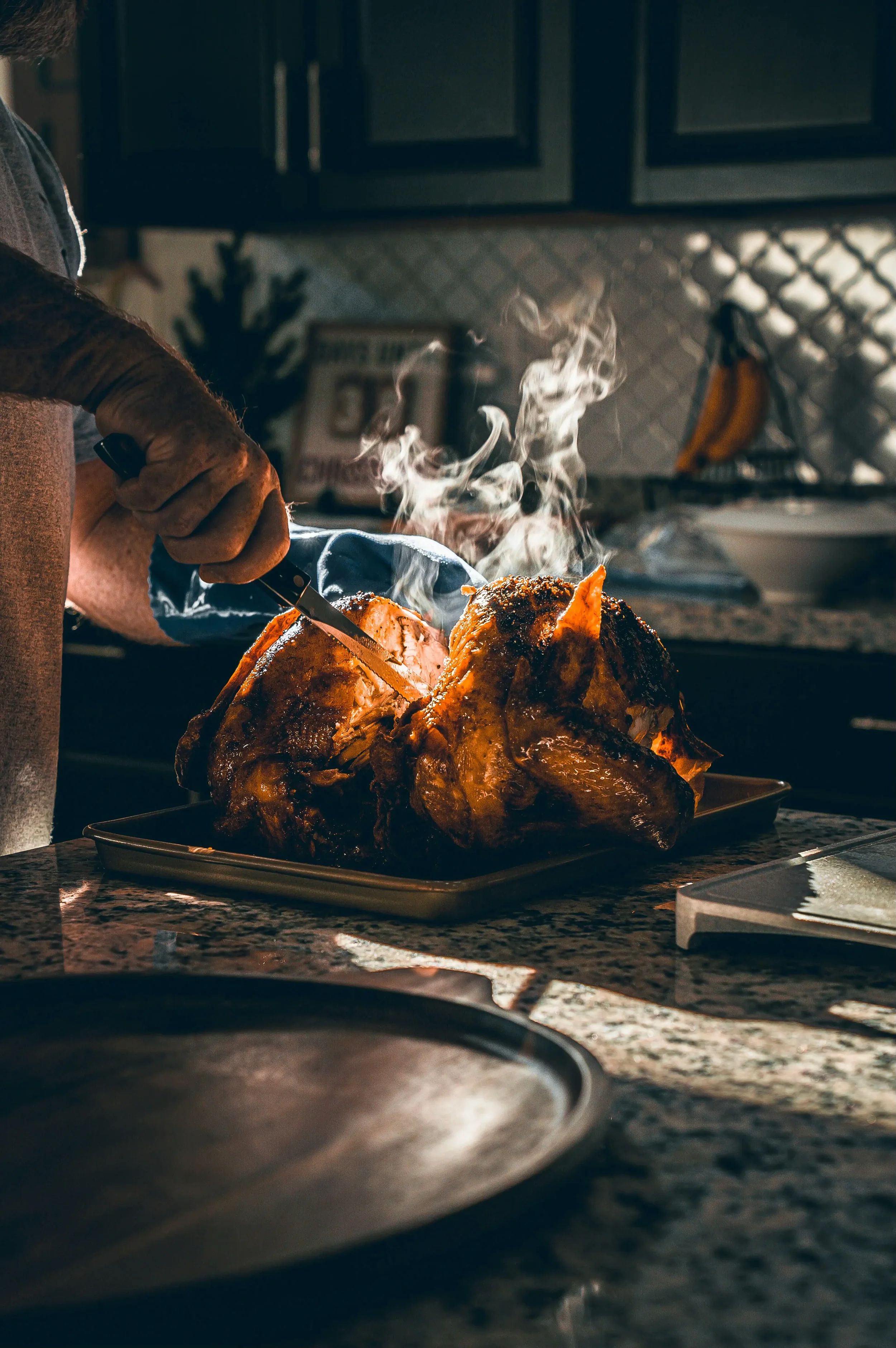 Thanksgiving: From Colonial Myth to National Holiday Celebrating Harvest and Family