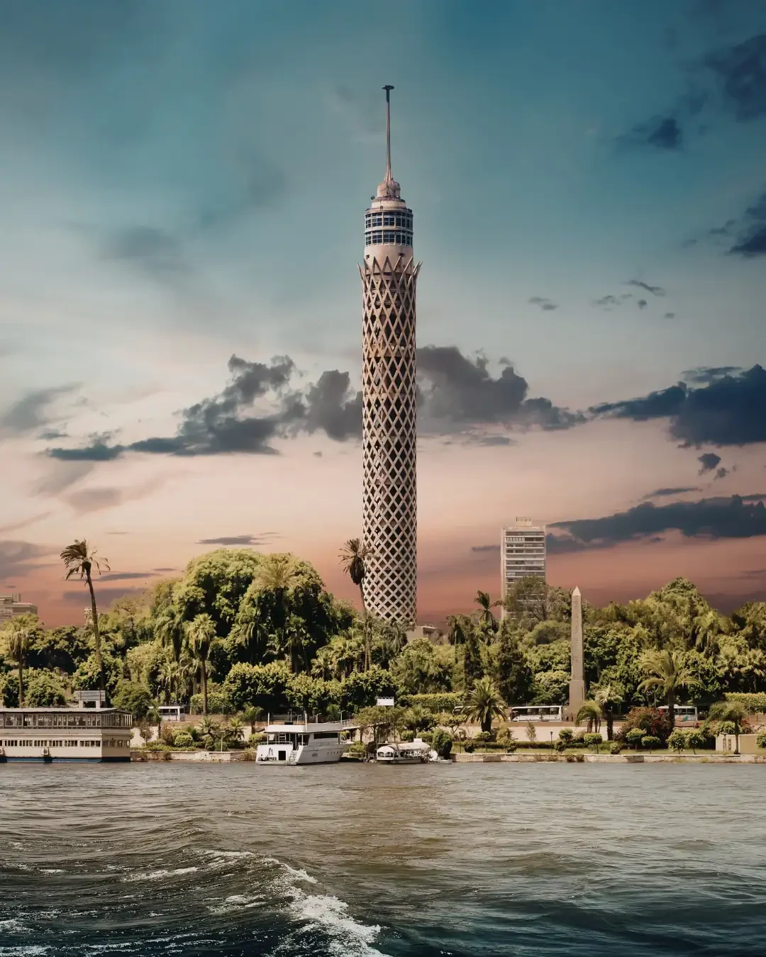 The Nile River: Lifeblood of Egyptian Civilization