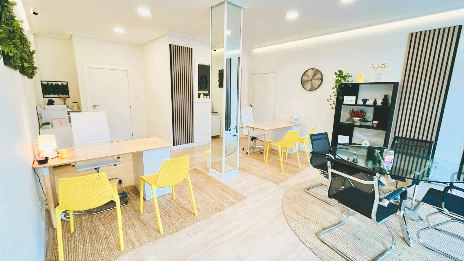 WhatsApp Image 2025-11-17 at 13.10.23_dc38c002.jpg