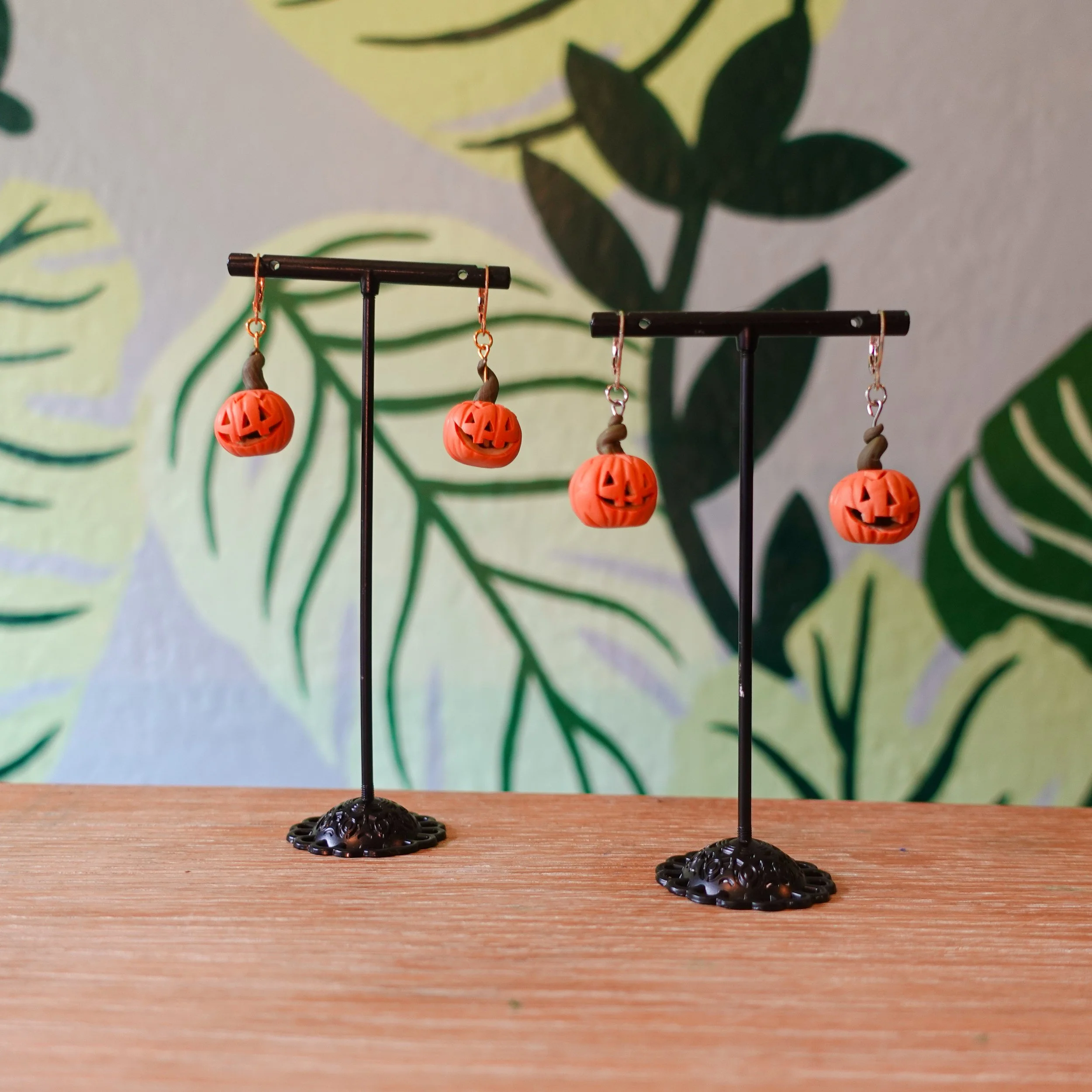 stained glass-398.jpg