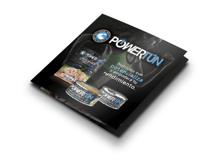 A black box with PowerTurn nutrition supplement packets, featuring blue and white branding and text in Spanish about improving endurance.