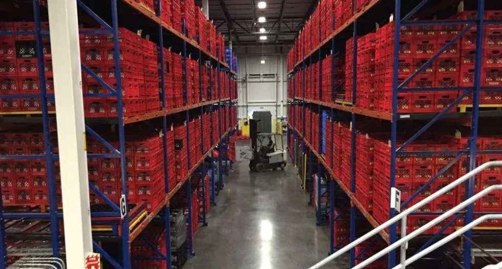 2 Racking Considerations for the Food &amp; Beverage Industry