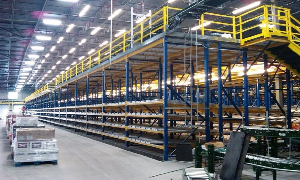 Interior of a warehouse with a mezzanine and pick module.