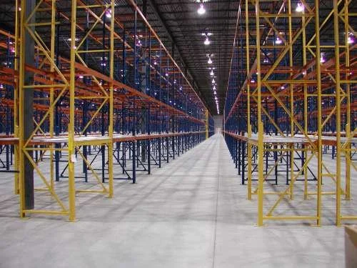 A large warehouse with Selective racking.