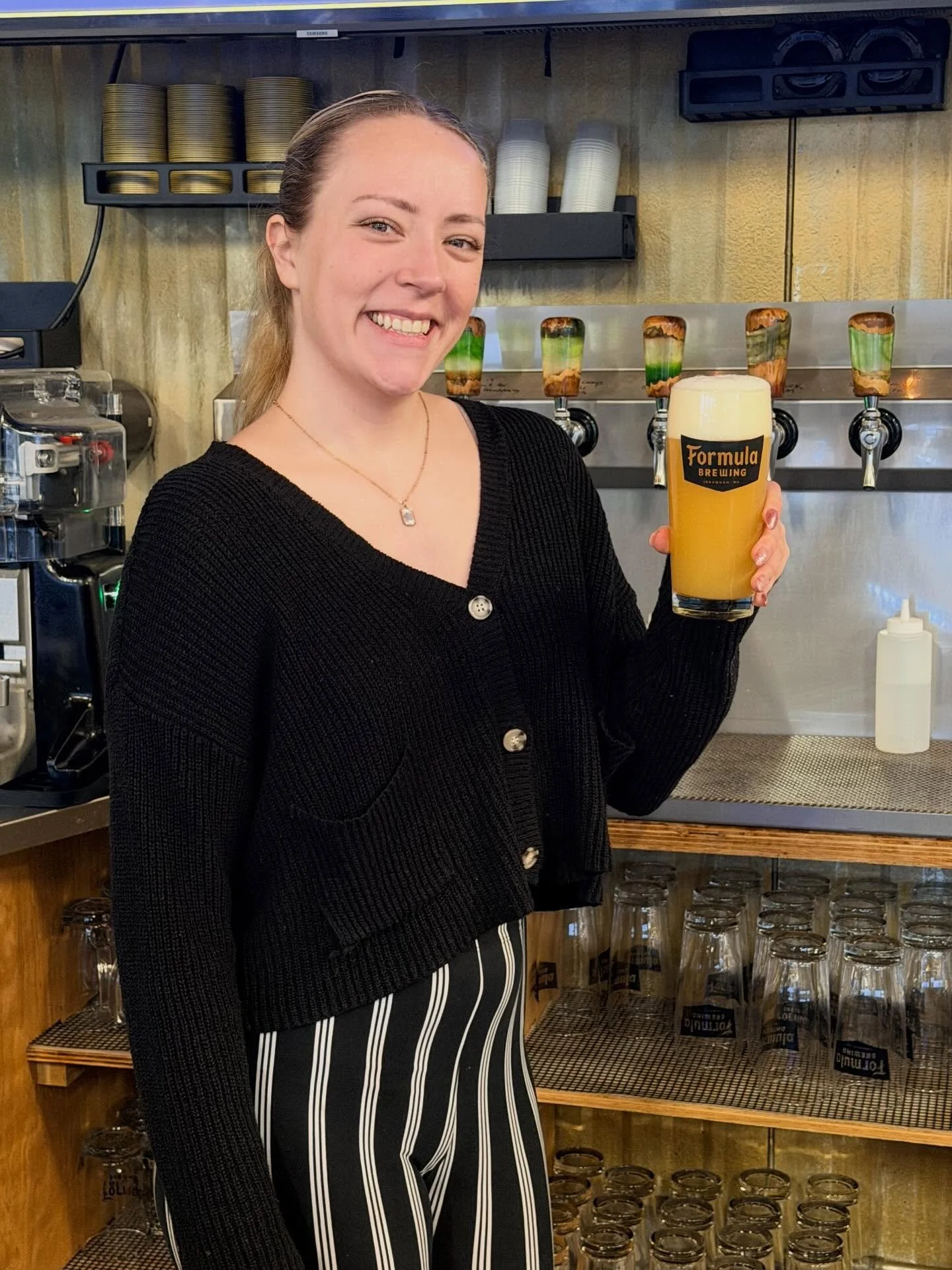 NEW BEER

Customer: &ldquo;Do you have a Hazy?&rdquo;
Formula (then): &ldquo;No, but it&rsquo;s in the works.&rdquo;
Formula (now): &ldquo;Yes we do!&rdquo;

Meet STARE LONGER &mdash; our new Hazy IPA (7.1%) brewed with Krush, Cryo, Krush T‑90, Mosai