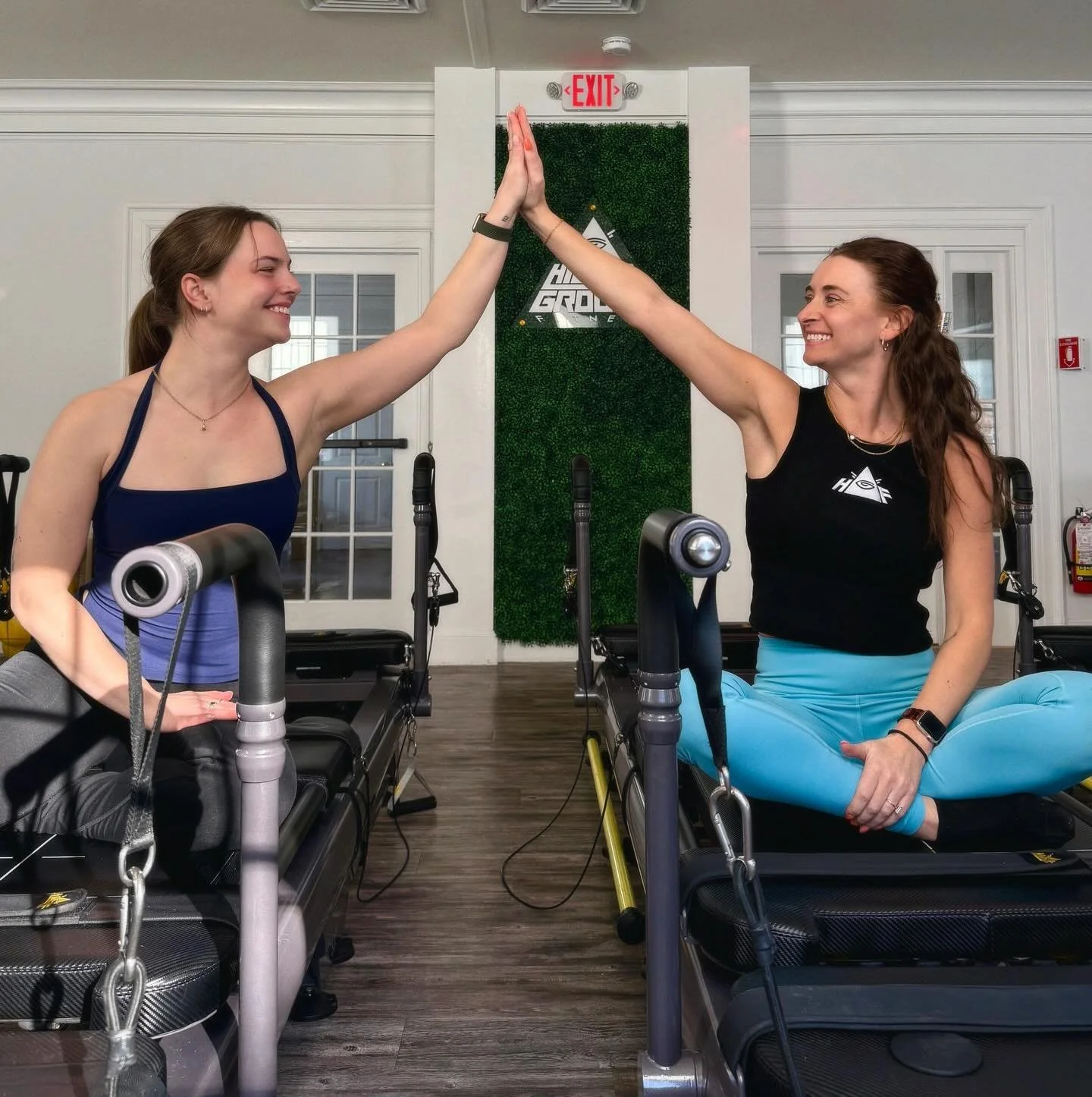 Have you signed up for HGF perks yet? 

Did you know you earn 250 points for inviting your friends to HGF!? Head to your HGF app, invite a friend and you both earn points to redeem in studio! 

Tag a friend in the comments who has an invite incoming 