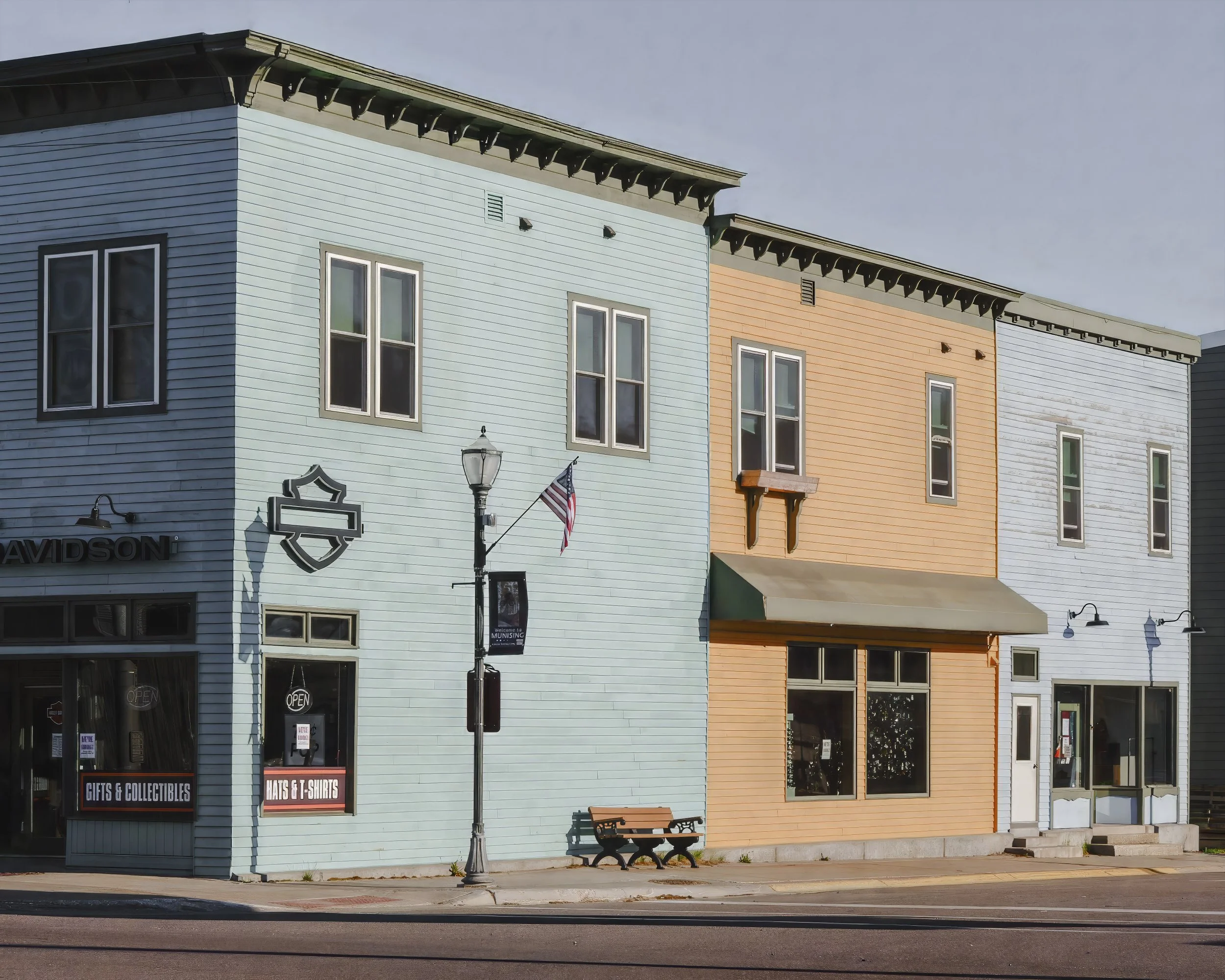 Dtown Munising MI copy.jpg