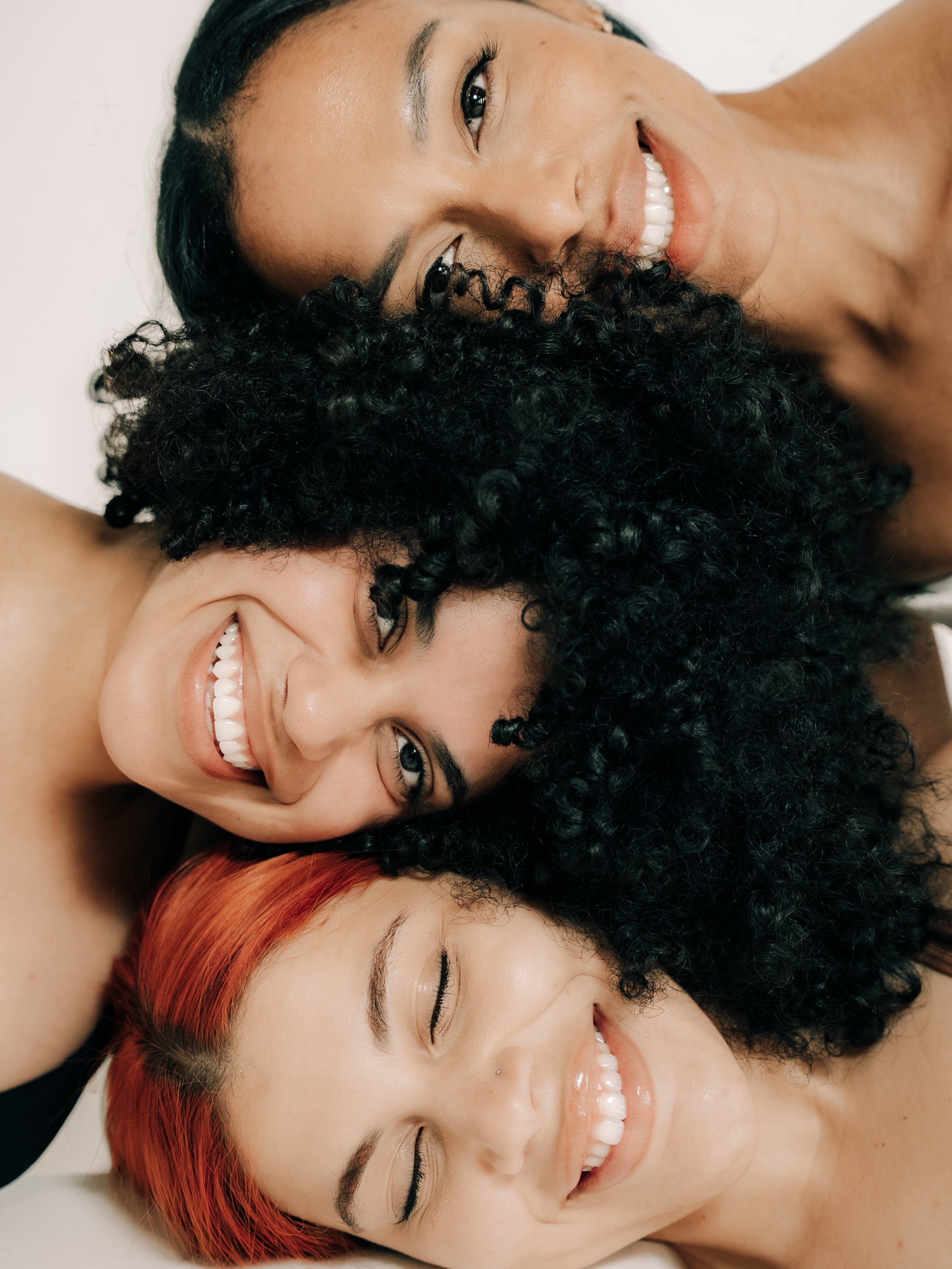 Self love looks even better in good company. ✨

📸 @oasiscreativestudios