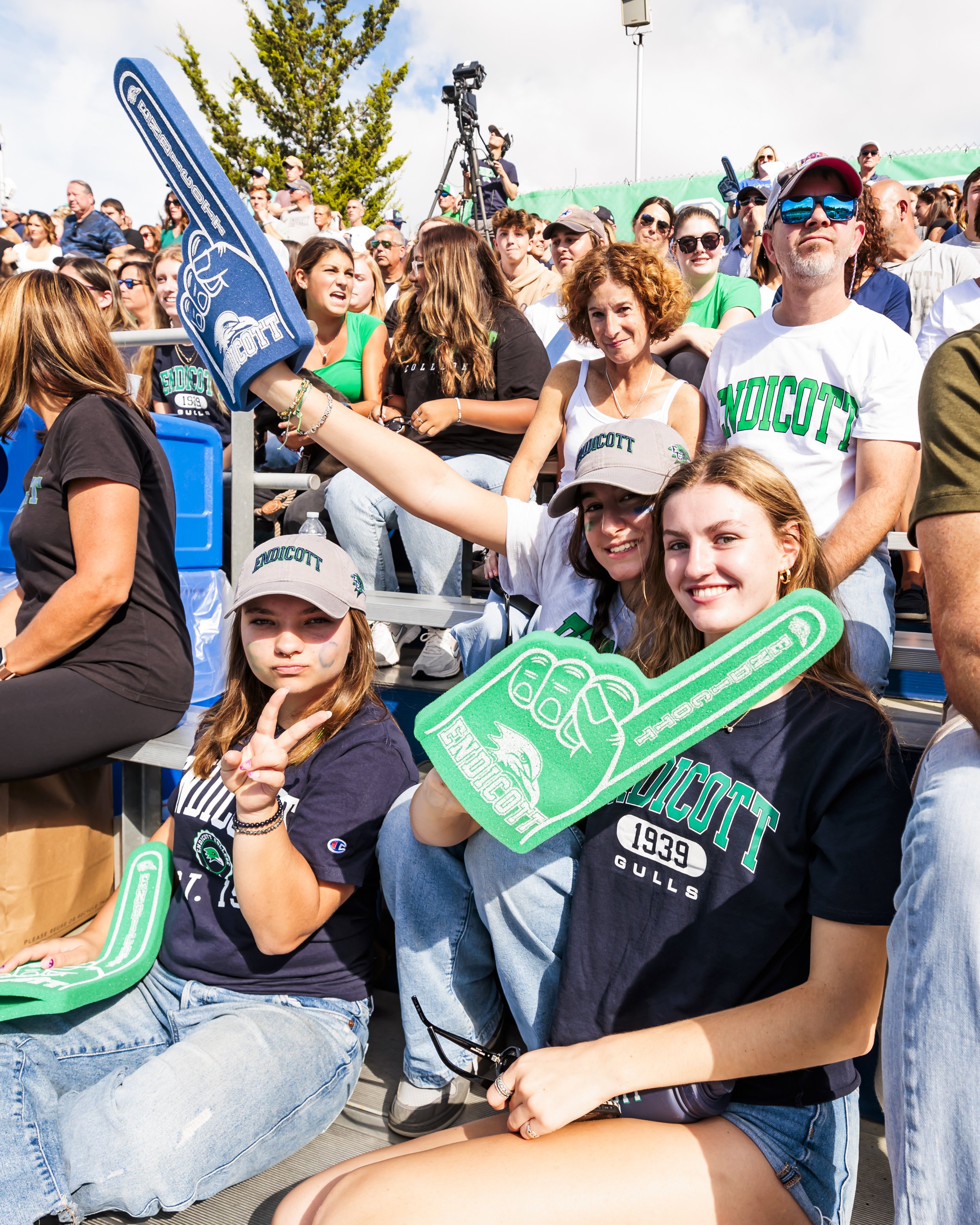 09-28-2024_DLE_Homecoming Football vs RPI421.jpg