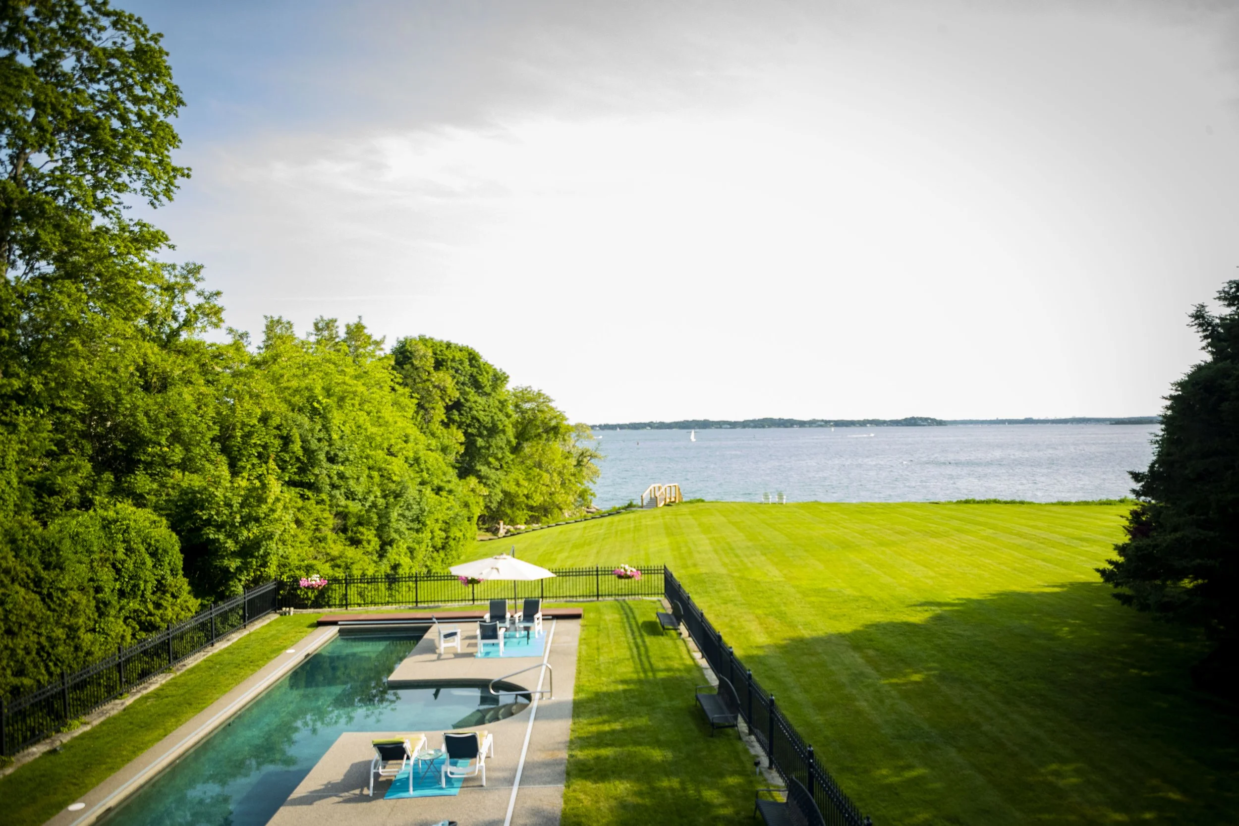 06-11-2023_DKAZ_Cocktail Party14.JPG