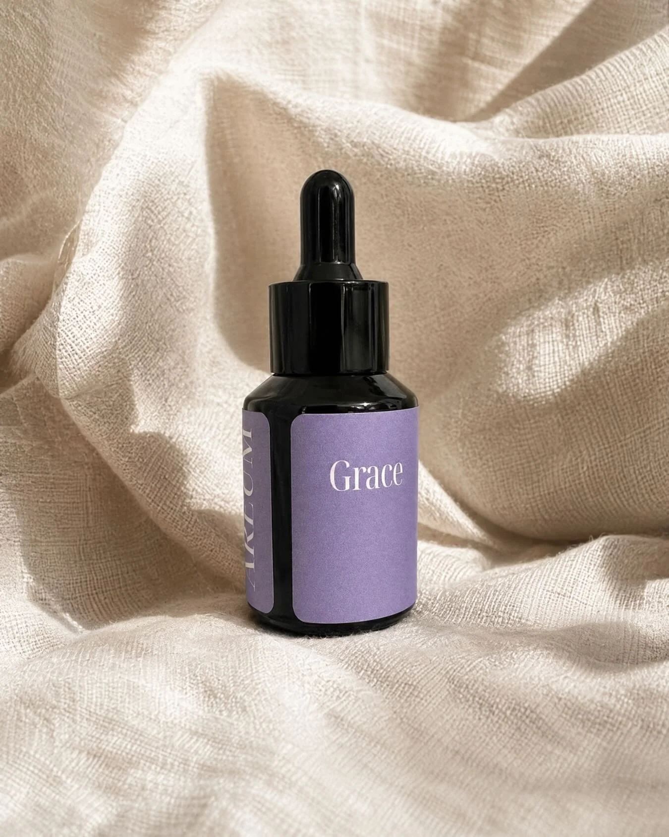Introducing Grace - our facial oil for graceful aging.

Created as an ode to skin that is changing, evolving, and carrying time, Grace is not about resisting aging. It is about honouring it.

Because aging is not a flaw to correct.
It is a privilege 