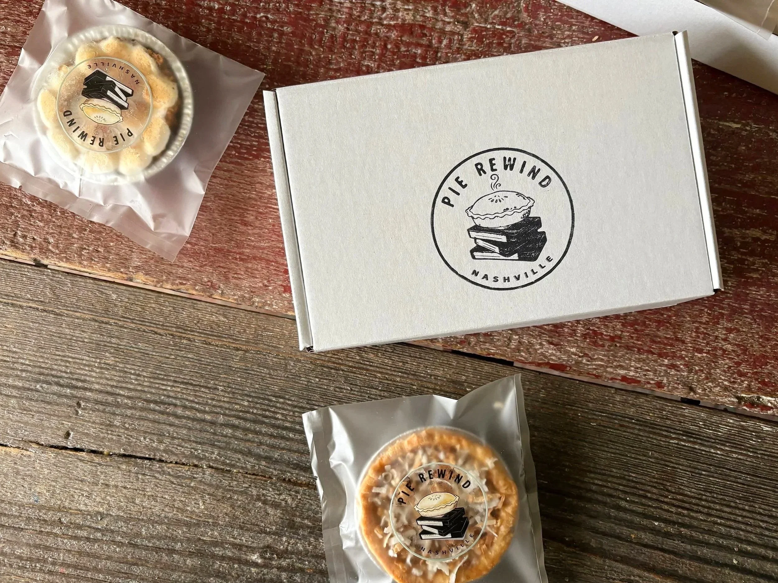 Assorted Mini Pie Gift Box / Free Shipping