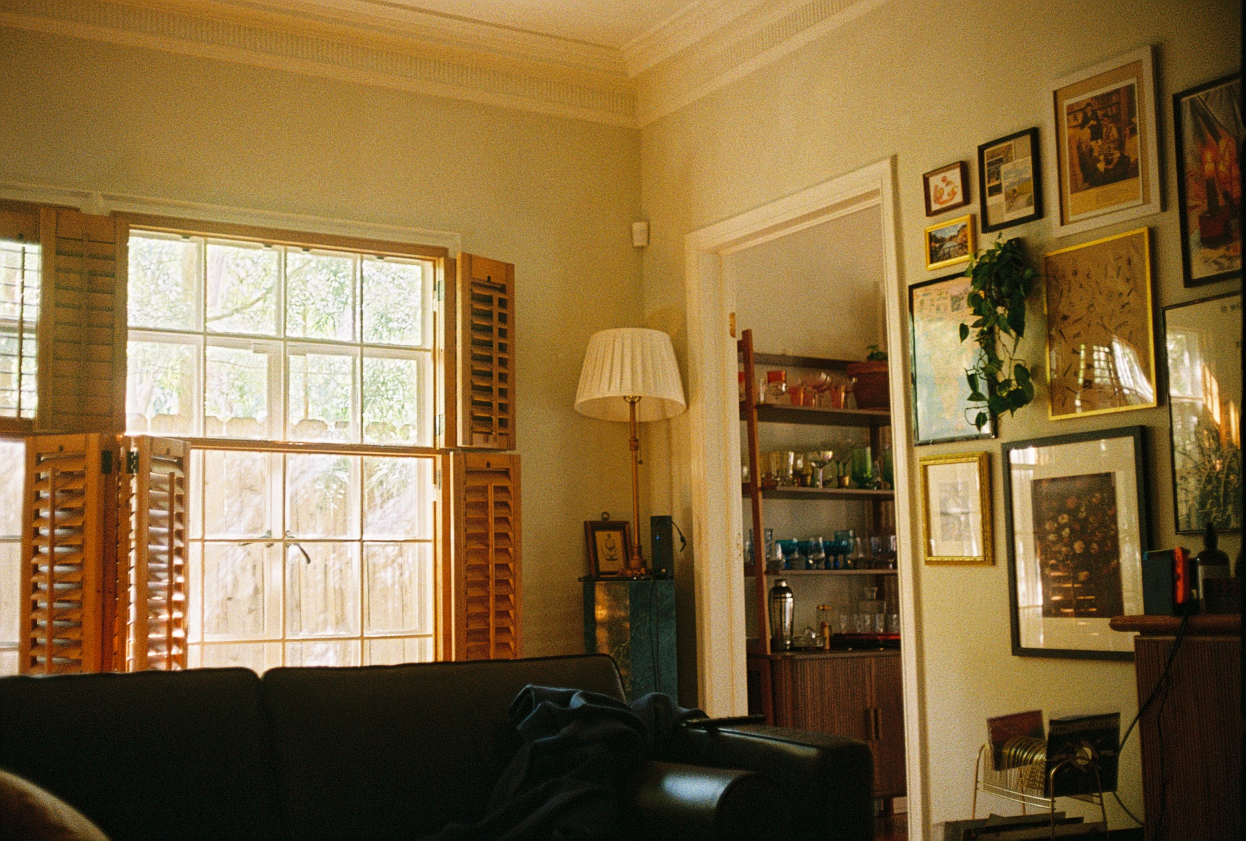 R1-04862-0022.jpeg