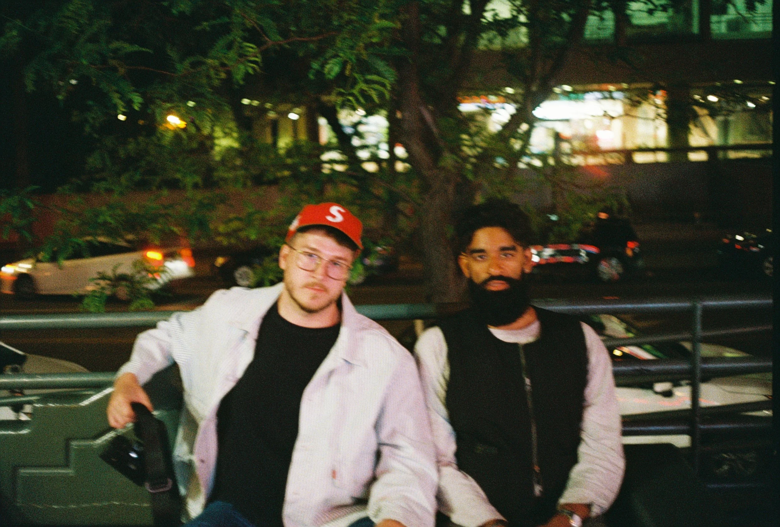 R1-04862-0035.jpeg