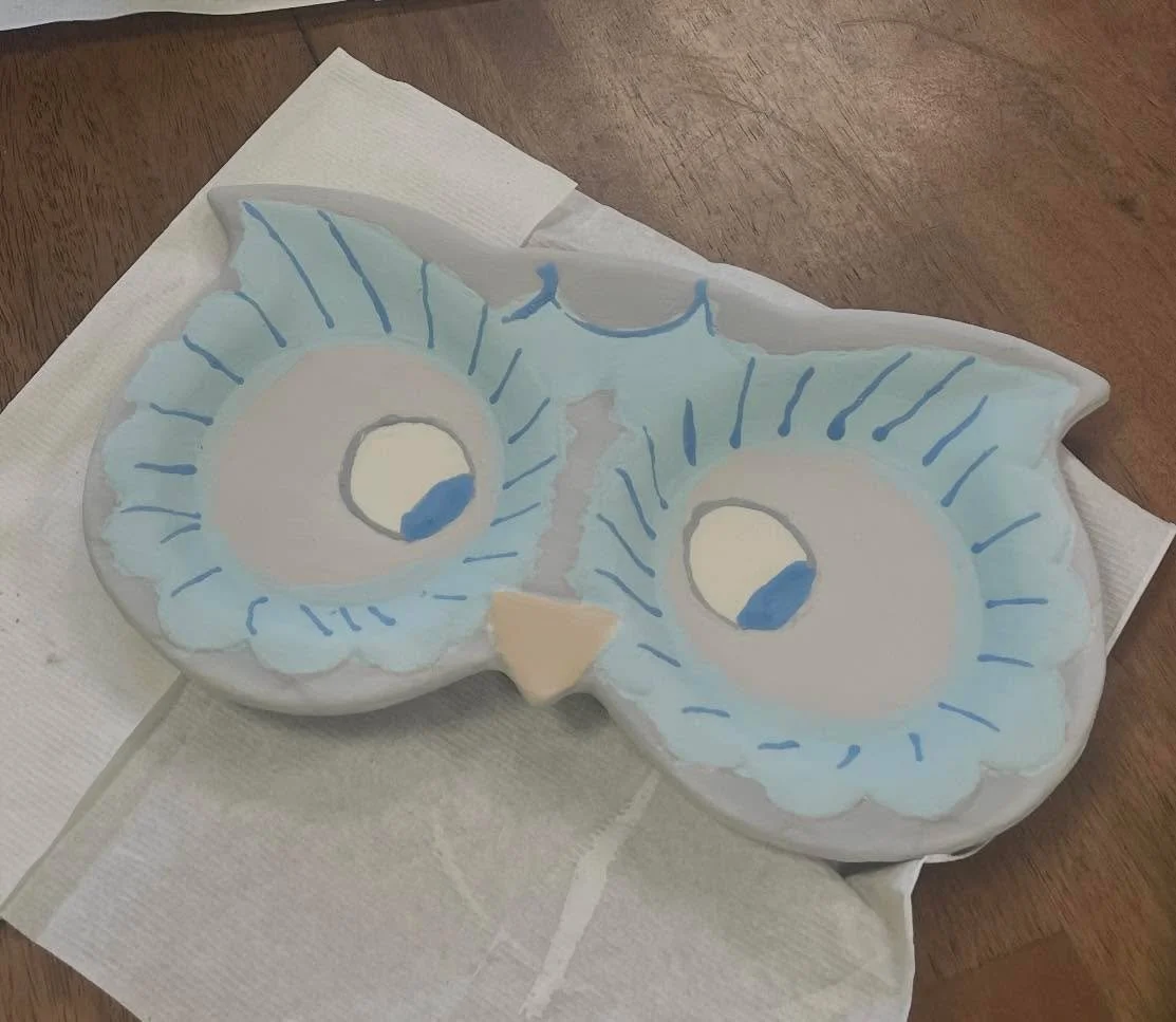 &ldquo;Hoo needs plans today?&rdquo;
Grab a brush, not your phone 🦉 Come paint with us! 

Here today until 6pm
No walk-ins 1 hour prior to closing