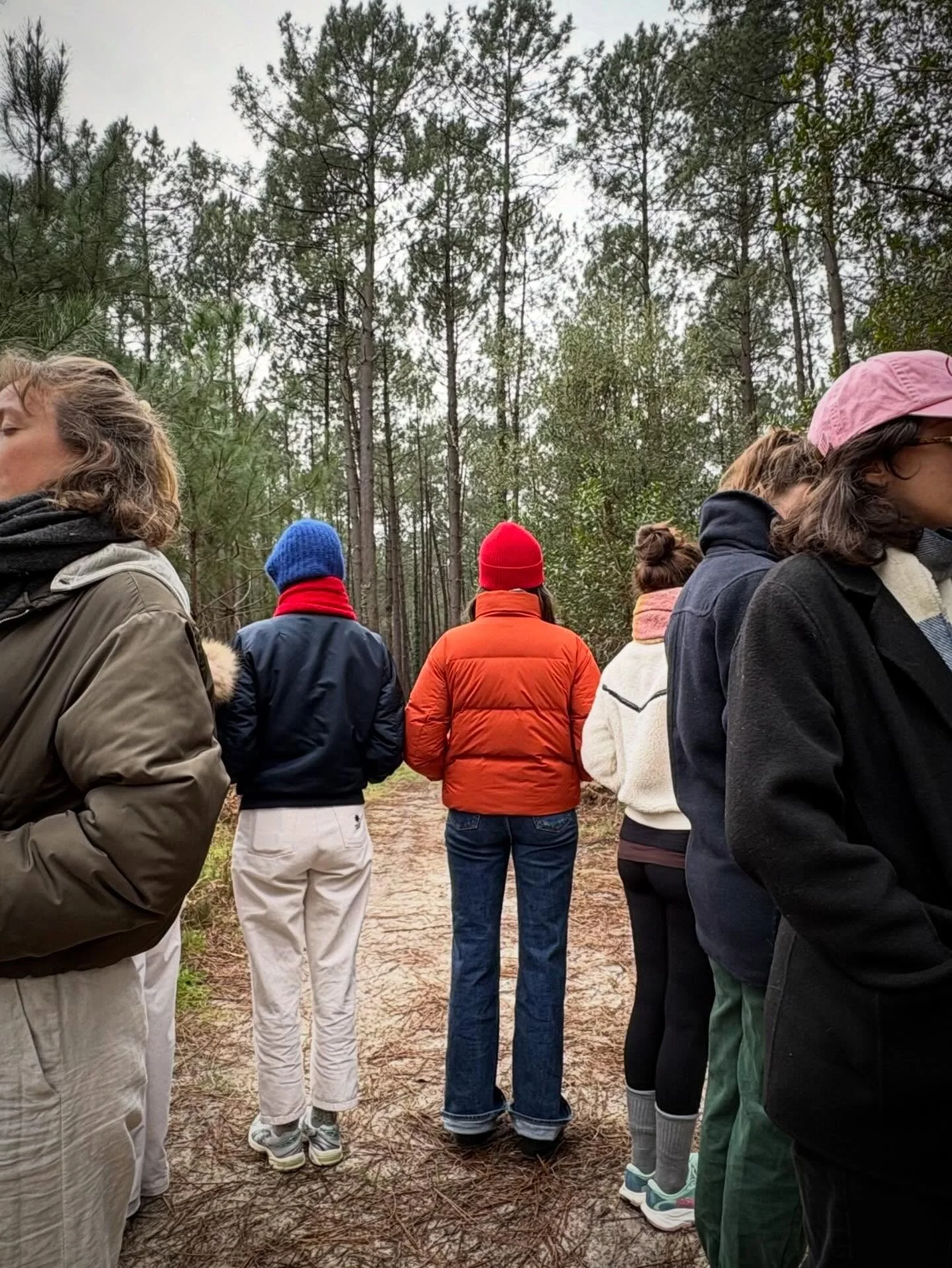 D&eacute;j&agrave; la fin de cette retraite de r&ecirc;ve 🤍

Il se passe vraiment quelque chose de sp&eacute;cial quand des femmes se rassemblent.
Quand elles se soutiennent, se reposent, se nourrissent, se lib&egrave;rent, s&rsquo;&eacute;coutent, 