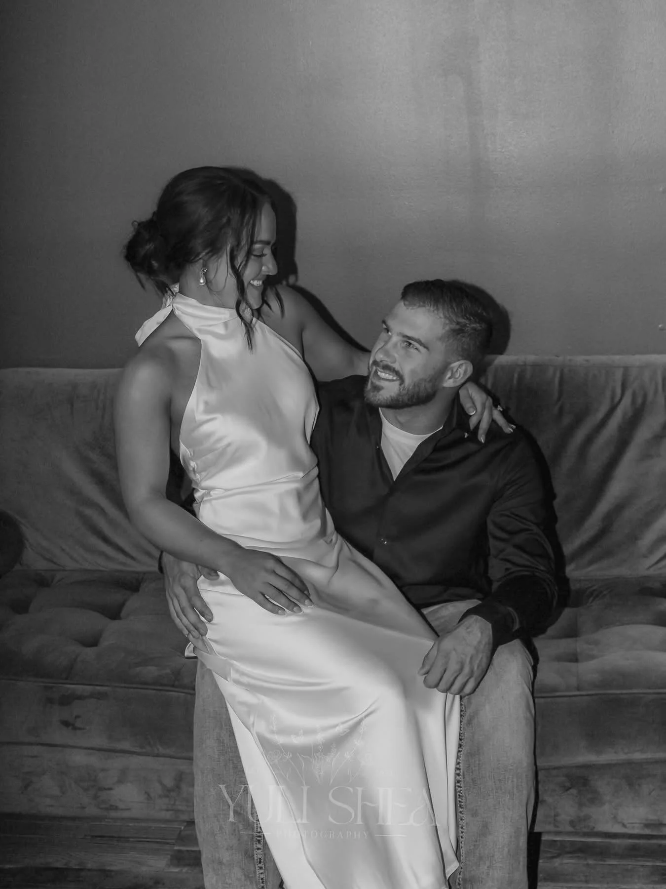 It&rsquo;s been a minute since I&rsquo;ve shared on here &mdash; but I couldn&rsquo;t think of a better way to return than with a session that feels timeless, emotional, and full of love. ✨

This last month has brought so much change, including a new