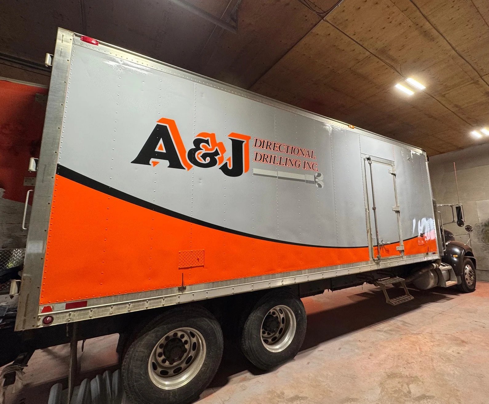 full wrap straight truck