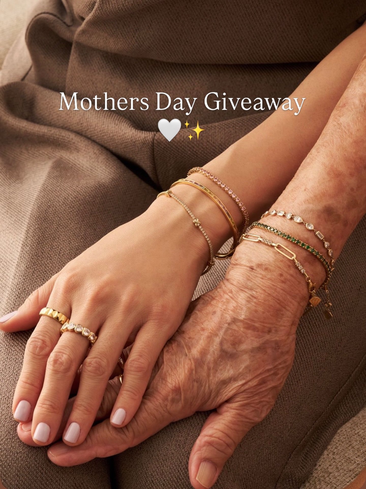 ✨ MOTHER&rsquo;S DAY GIVEAWAY ✨

To celebrate all the beautiful mums (and mother figures) out there, I&rsquo;m giving away a Deluxe Spray Tan from Bronzed Beauty &amp; Wellness 🤍

The perfect little glow-up treat just in time for Mother&rsquo;s Day 