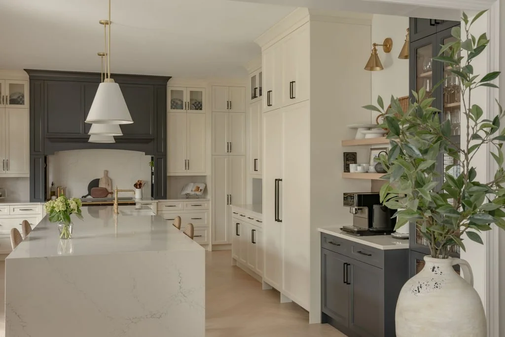 STONEY CREEK - KITCHEN & LAUNDRY