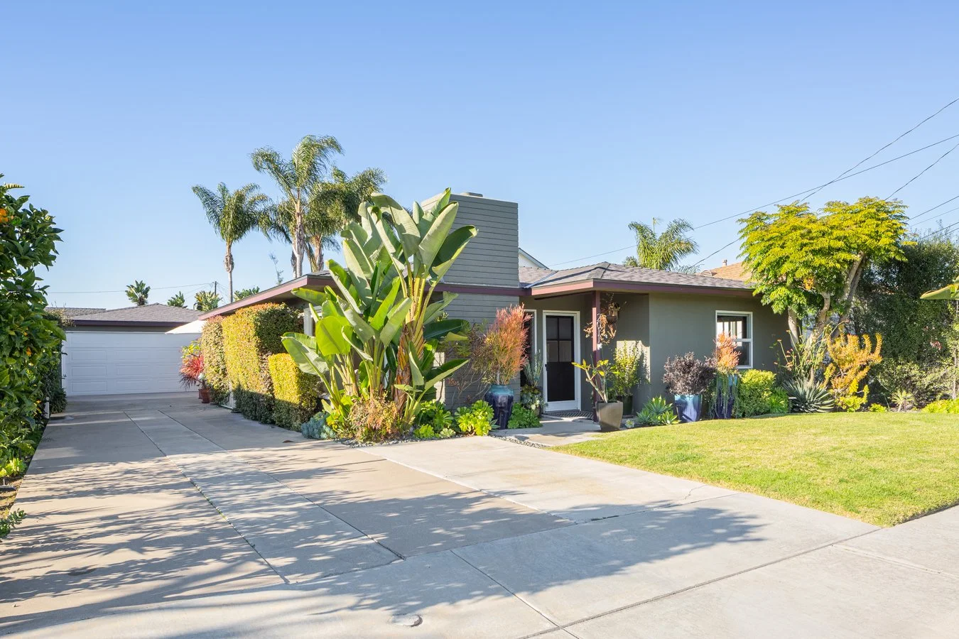 2011 Tustin Ave MLS-4.jpg