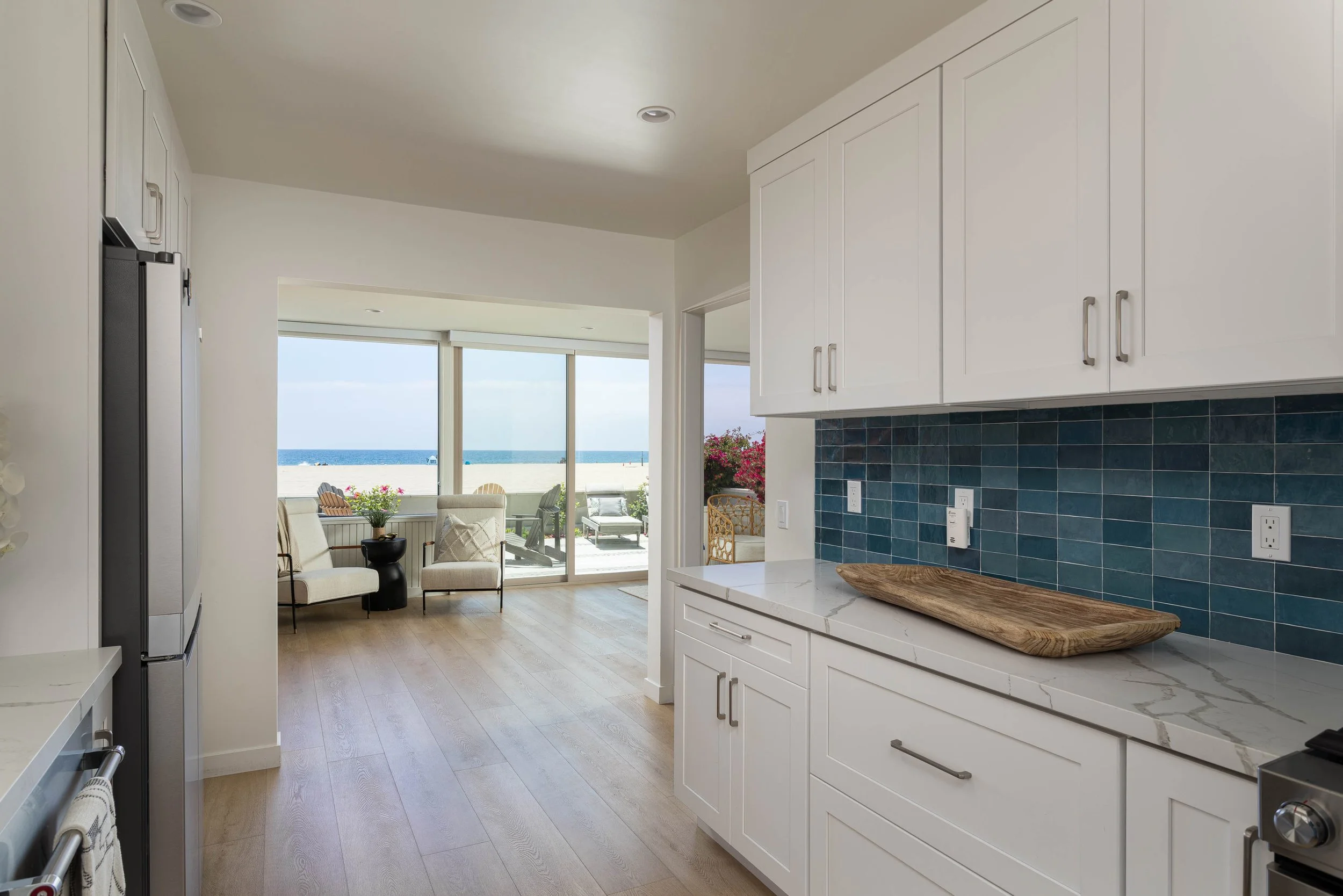 6704 W Ocean Front MLS-11.jpg