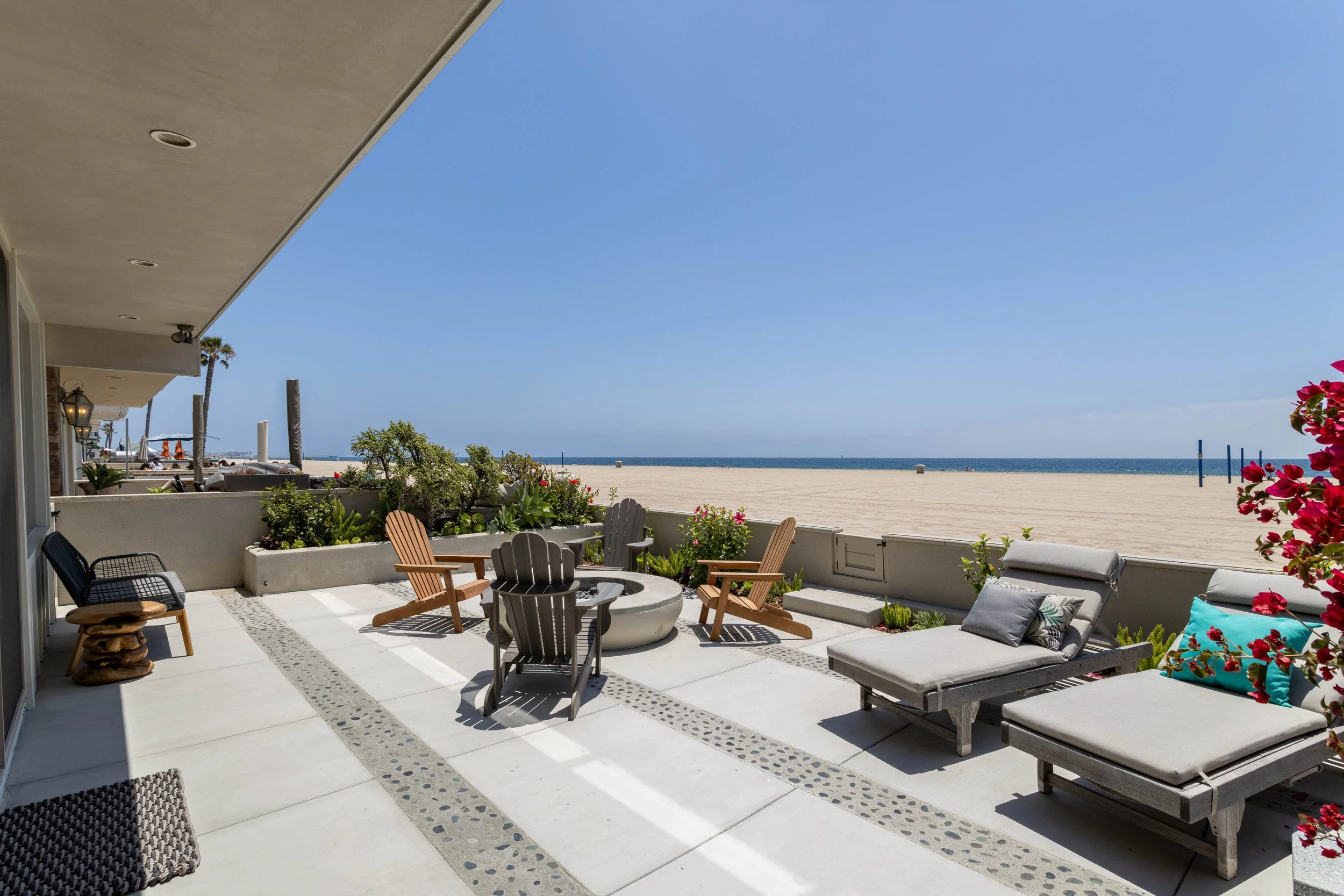6704 W Ocean Front MLS-13.jpg