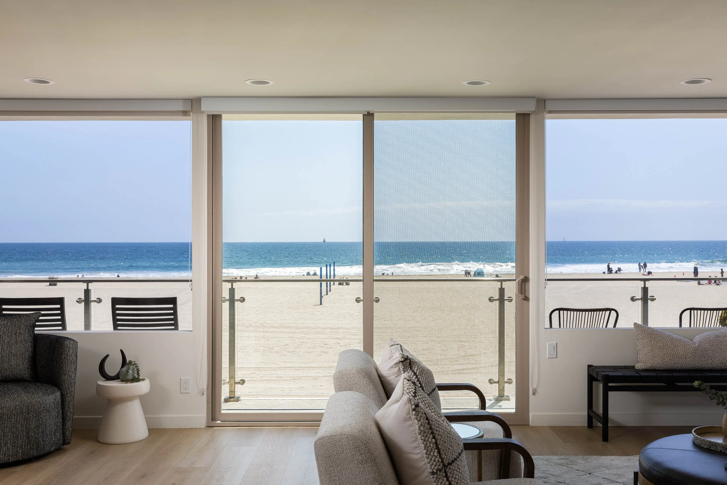 6704 W Ocean Front MLS-19.jpg