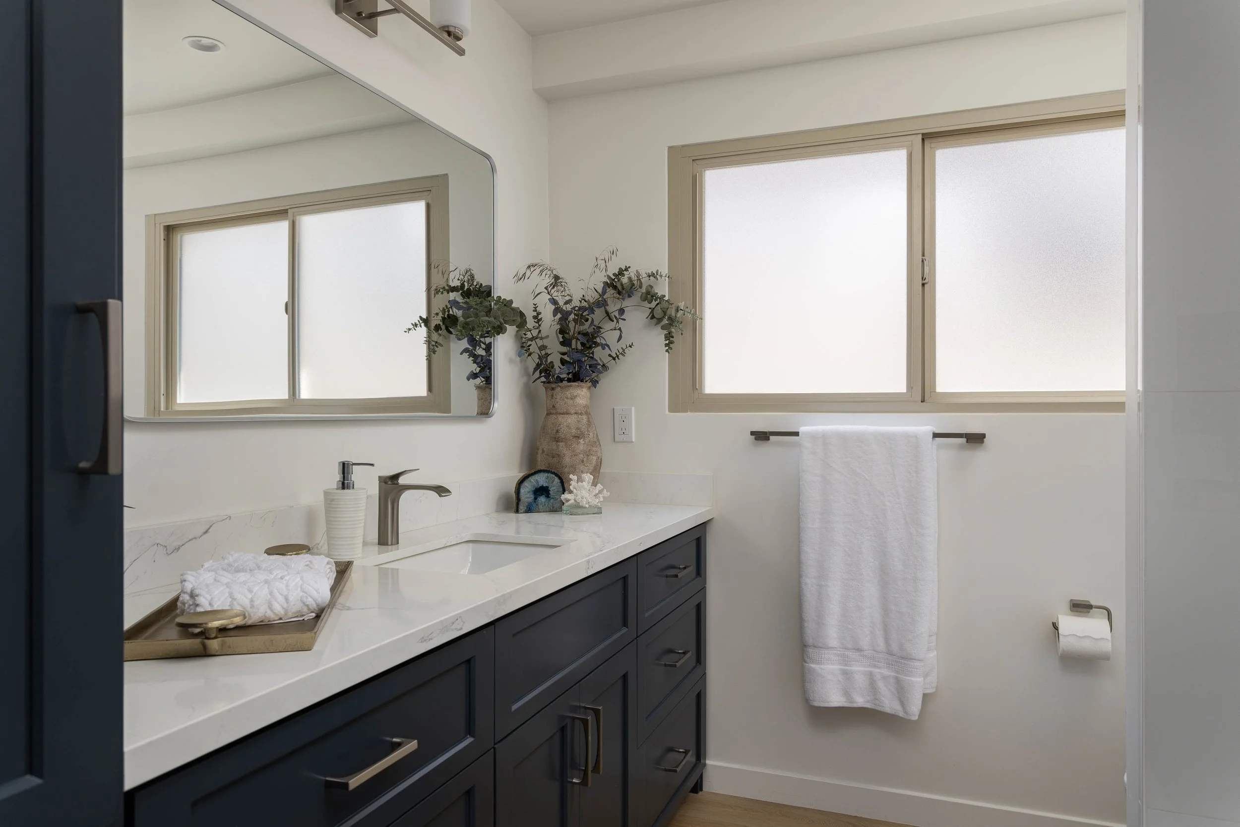 6704 W Ocean Front MLS-24.jpg