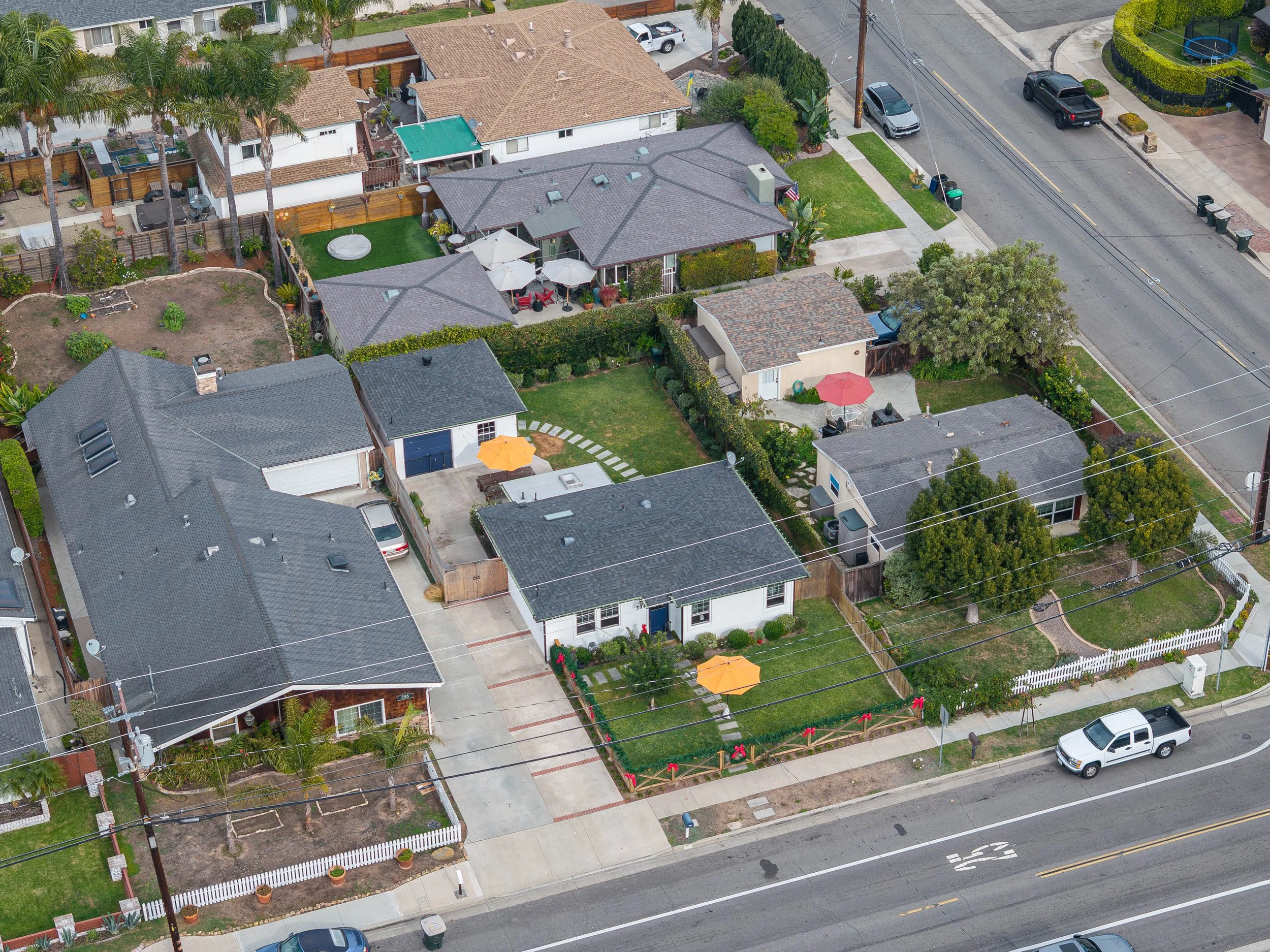 394 E 20th St MLS-34.jpg