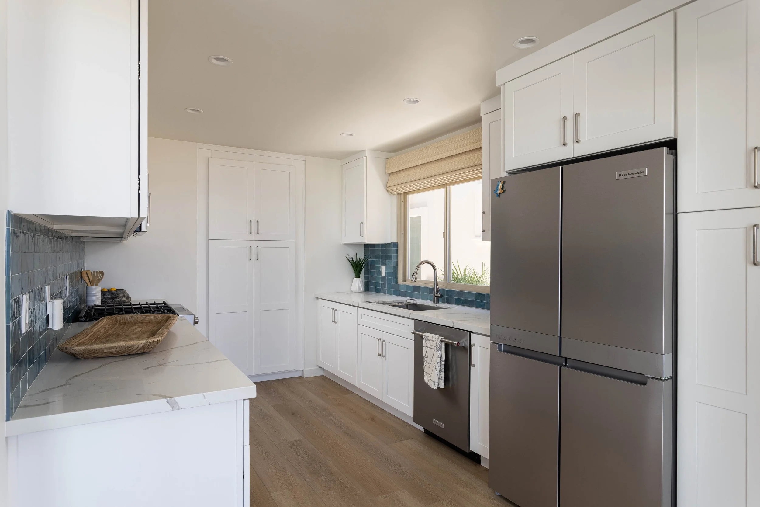 6704 W Ocean Front MLS-9.jpg