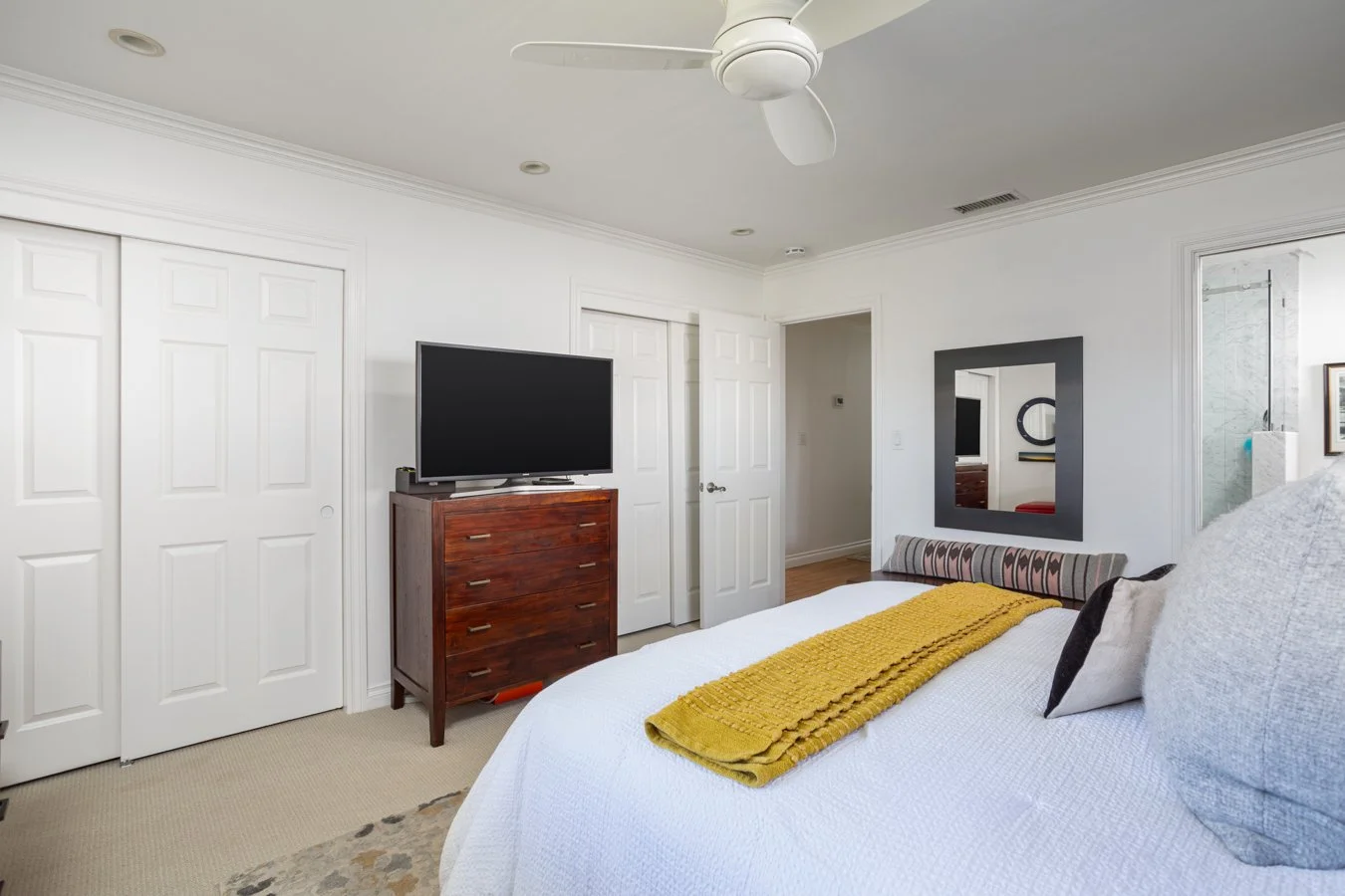 2011 Tustin Ave MLS-3.jpg