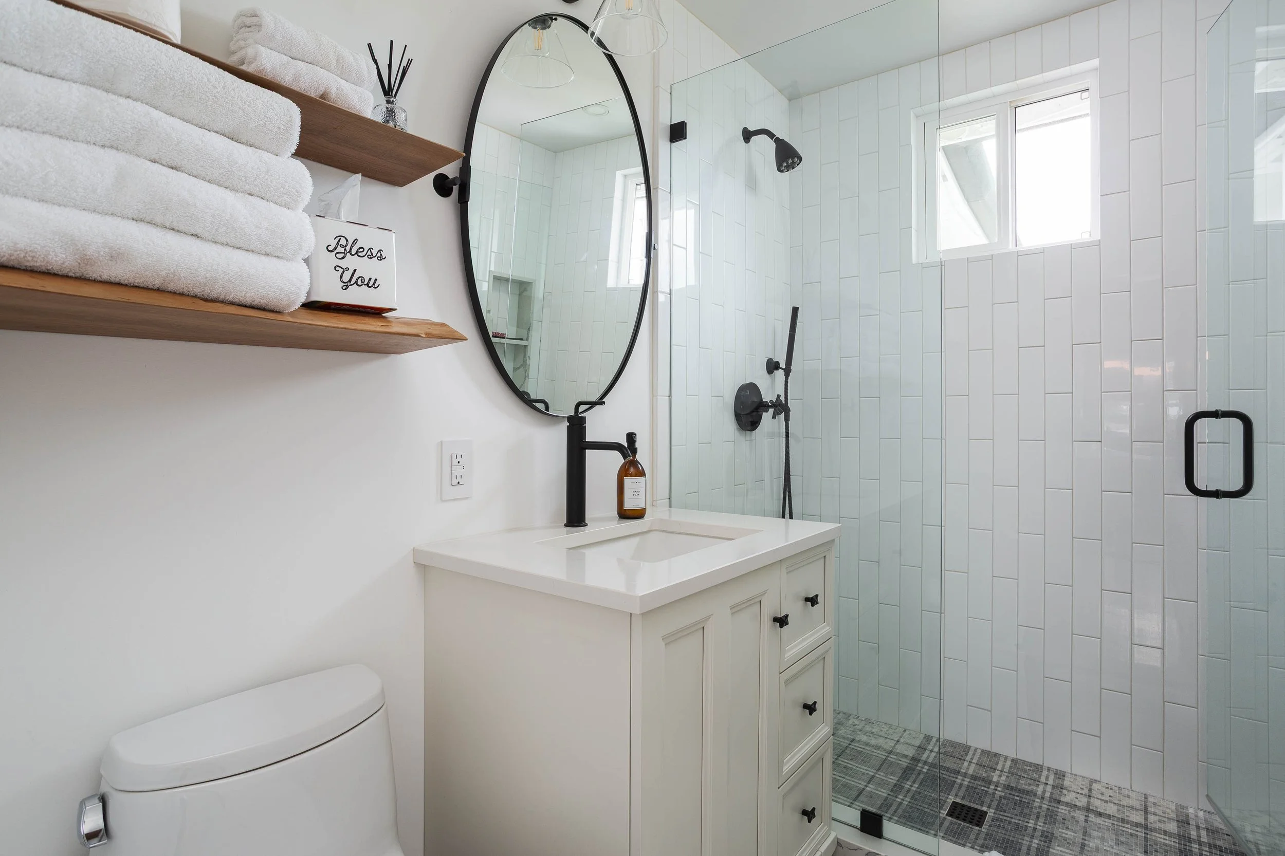 394 E 20th St MLS-14.jpg