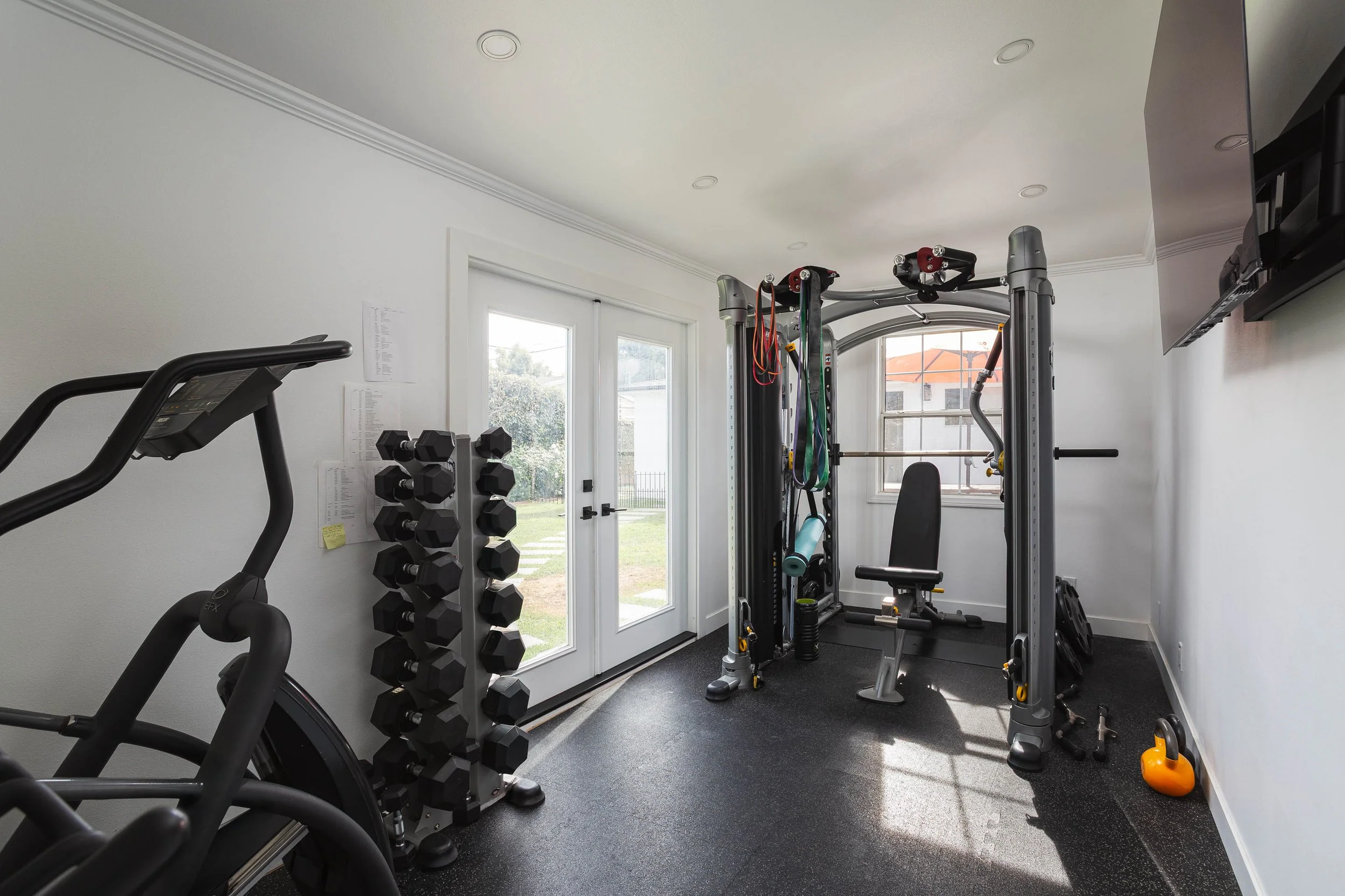 394 E 20th St MLS-12.jpg