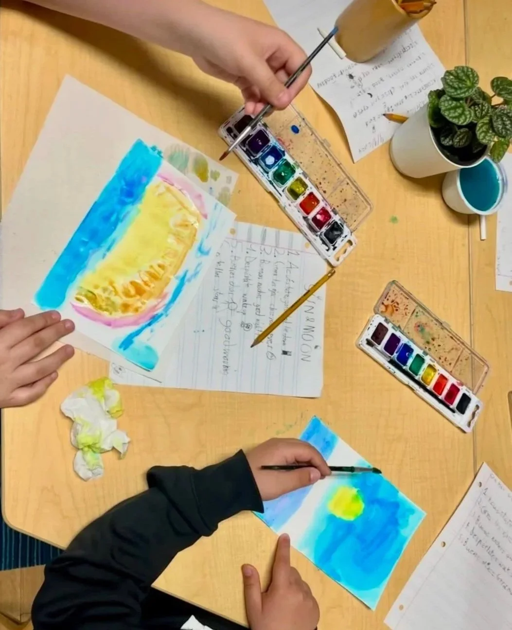 Watercolor painting & learning about the Solar Eclipse in Spanish