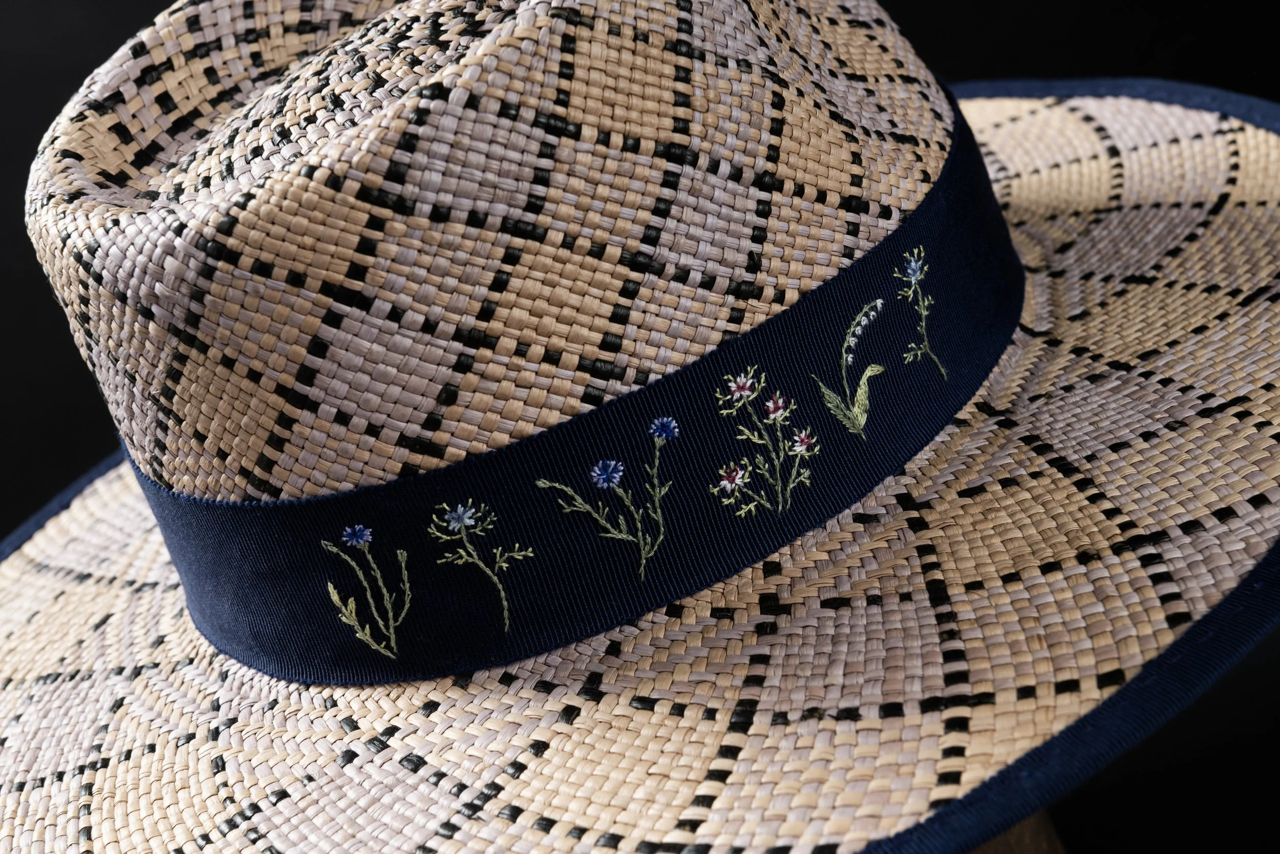 Hat_Details036.jpg