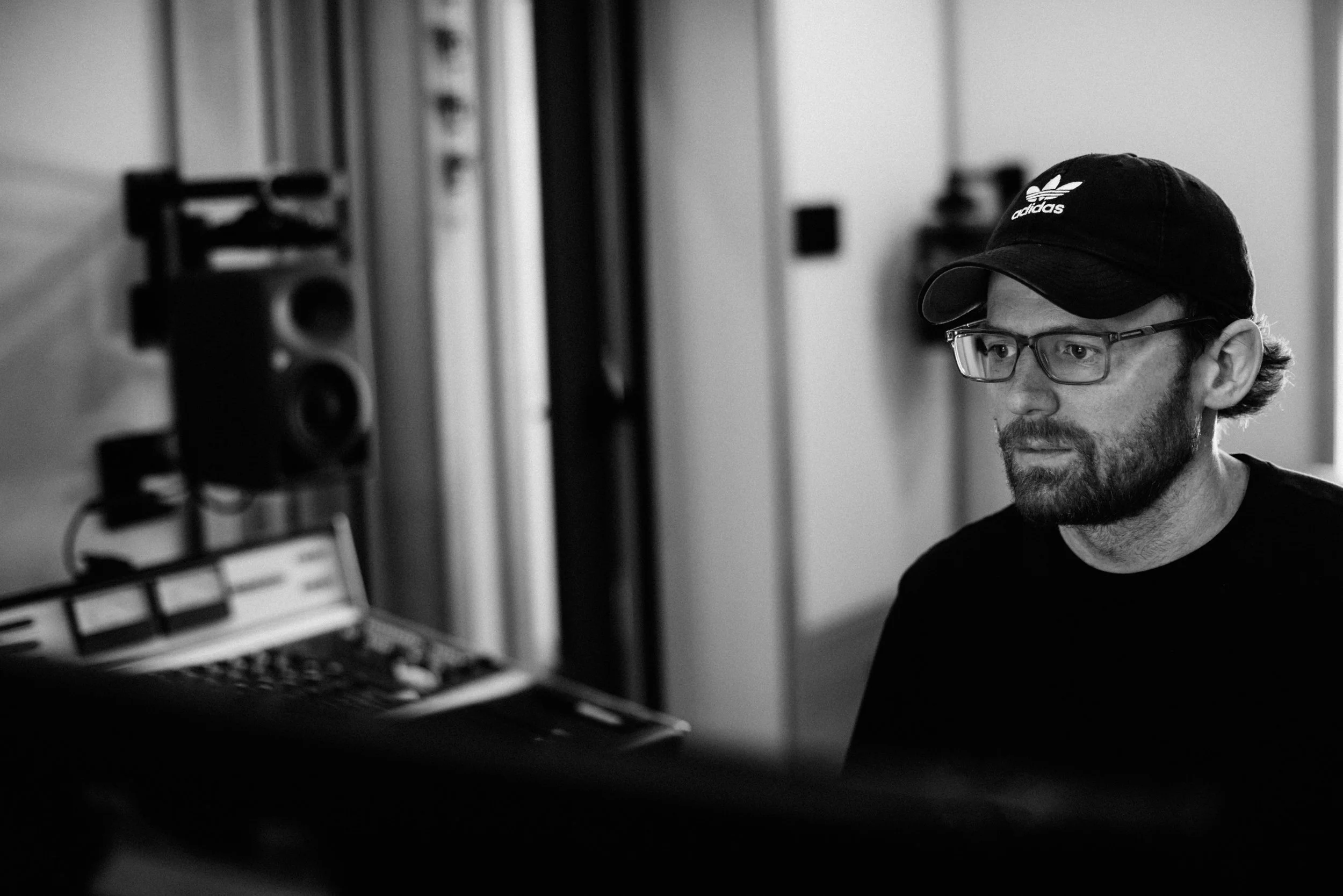 Adam Fair • Villa Sound